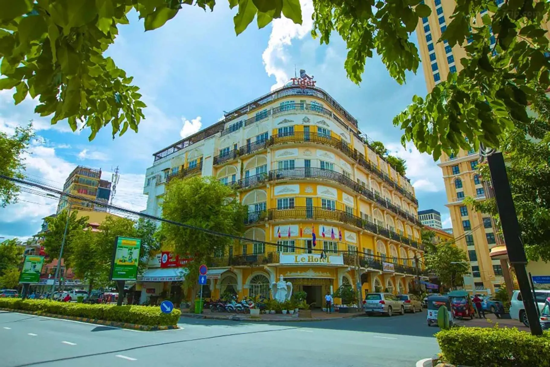 Property building in Le Hotel Hotel Phnom Penh