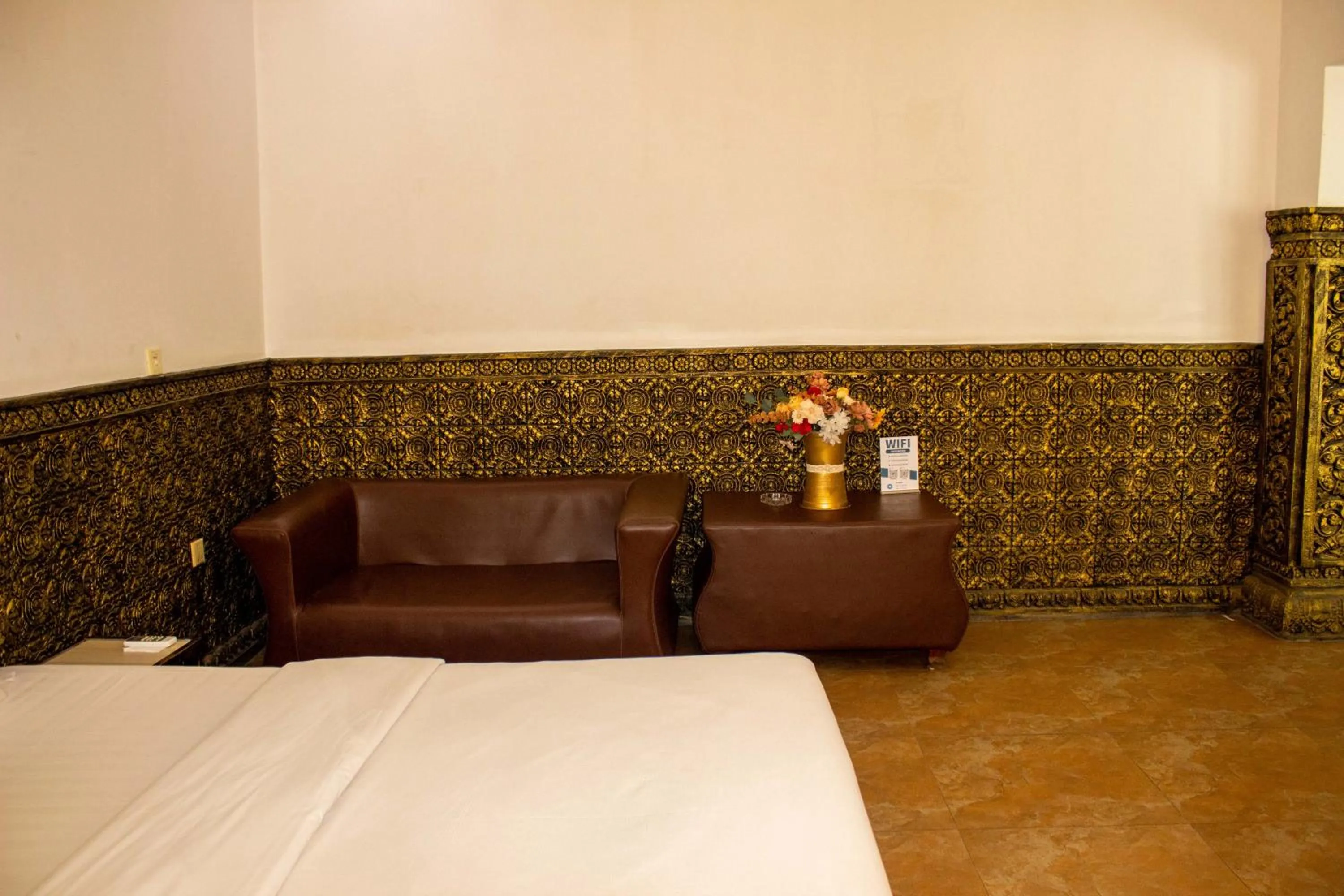 Living room in Le Hotel Hotel Phnom Penh