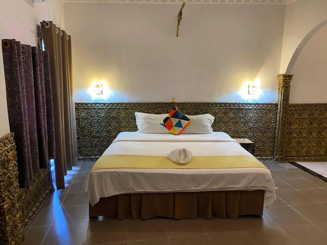 Photo of the whole room in Le Hotel Hotel Phnom Penh