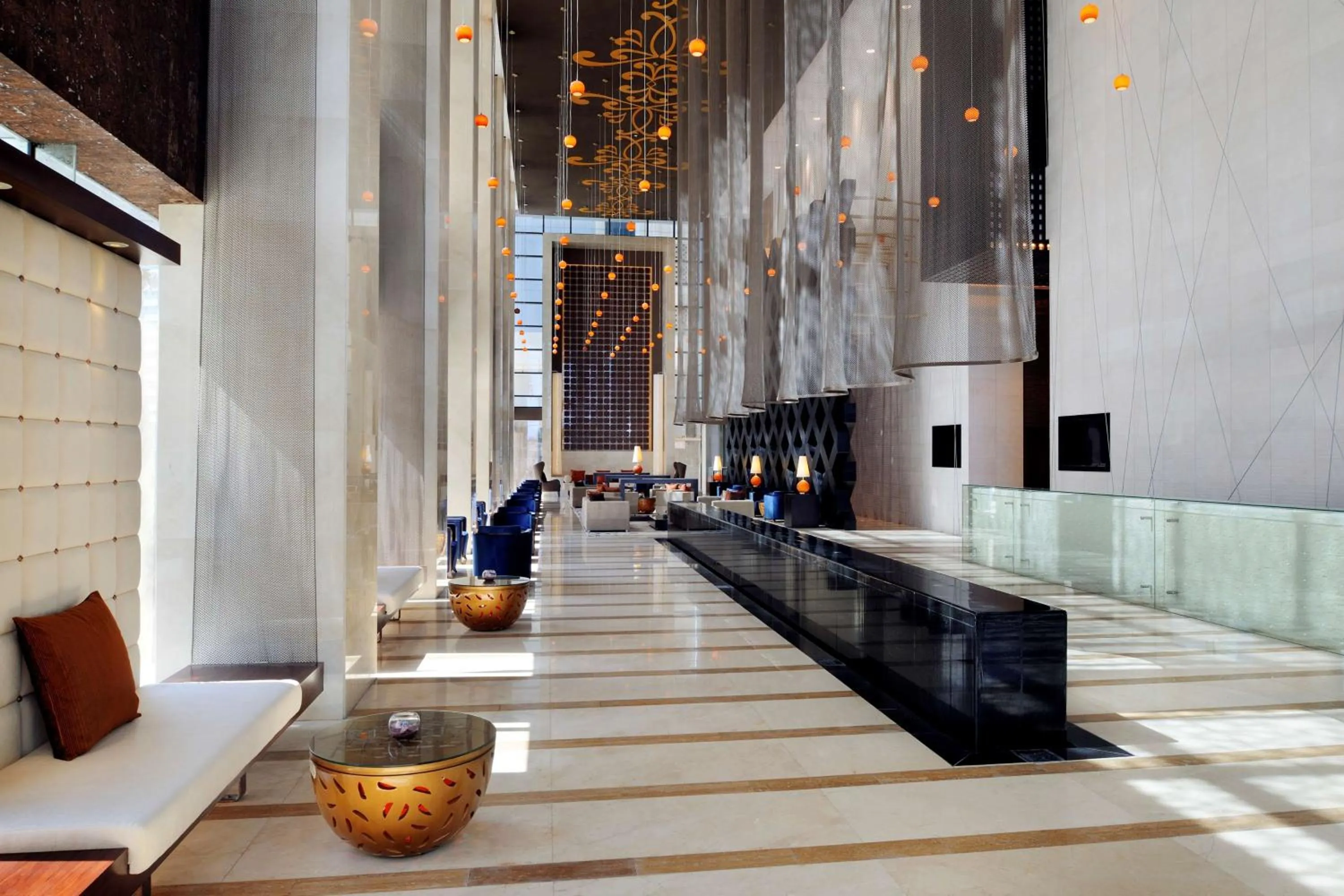 Lobby or reception in Southern Sun Abu Dhabi