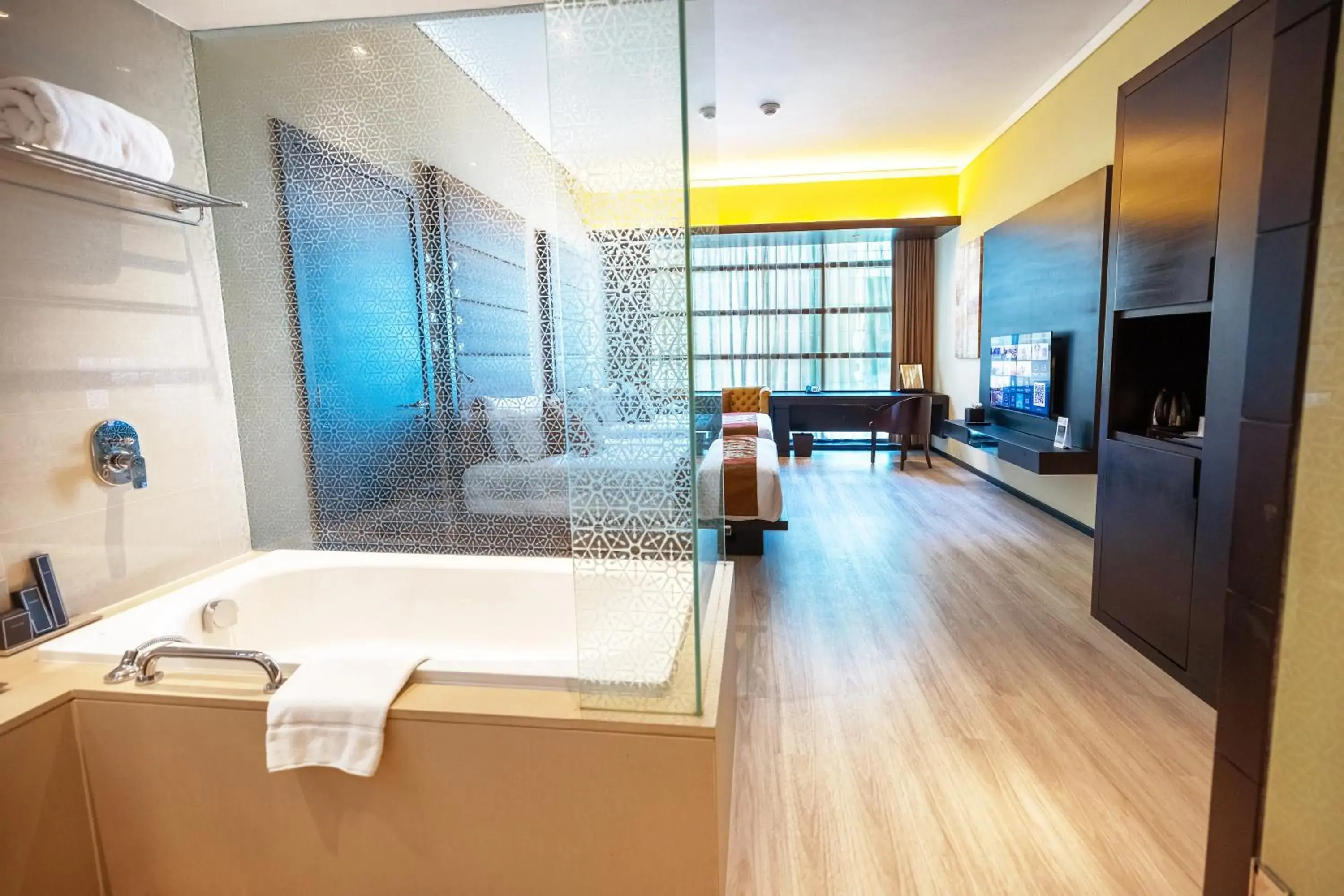 Deluxe Room Twin Beds Non Smoking – 15% Discount on F&B in Southern Sun Abu Dhabi Deluxe Room Twin Beds Non Smoking – 15% Discount on F&B in Southern Sun Abu Dhabi