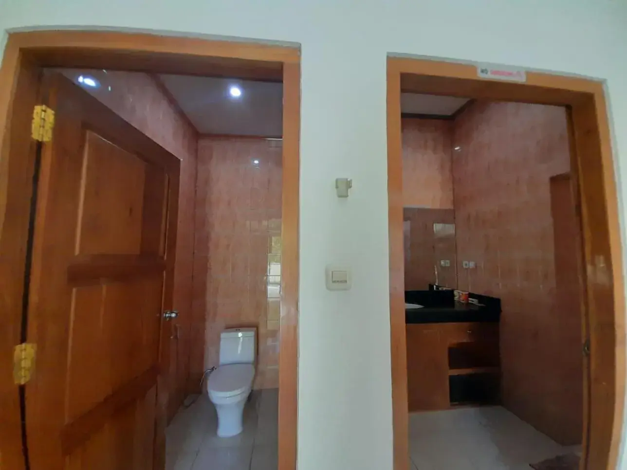 Twin Room in Hôtel La Belle Etoile Twin Room in Hôtel La Belle Etoile