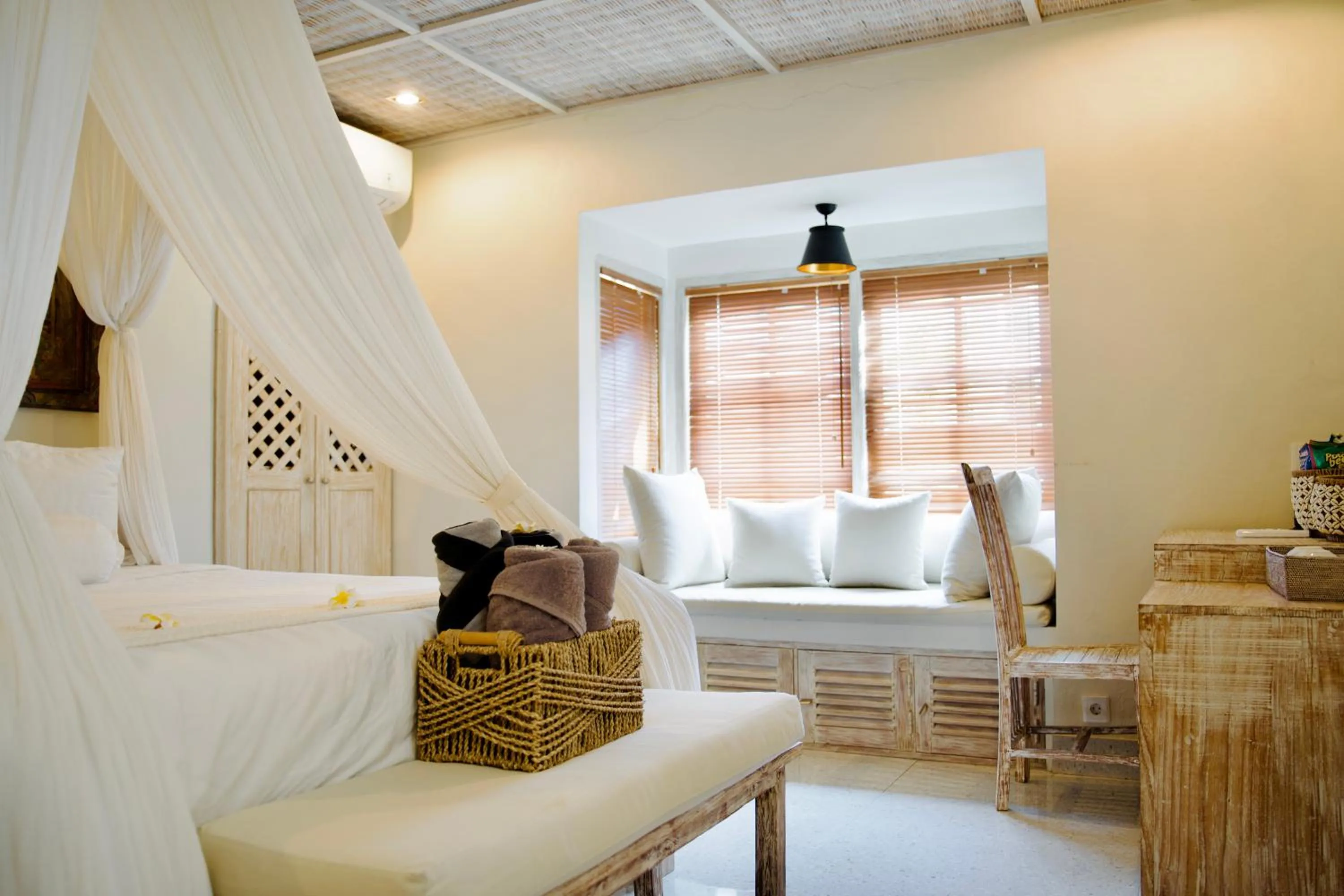 Bedroom, Bed in Dhauteya Villa