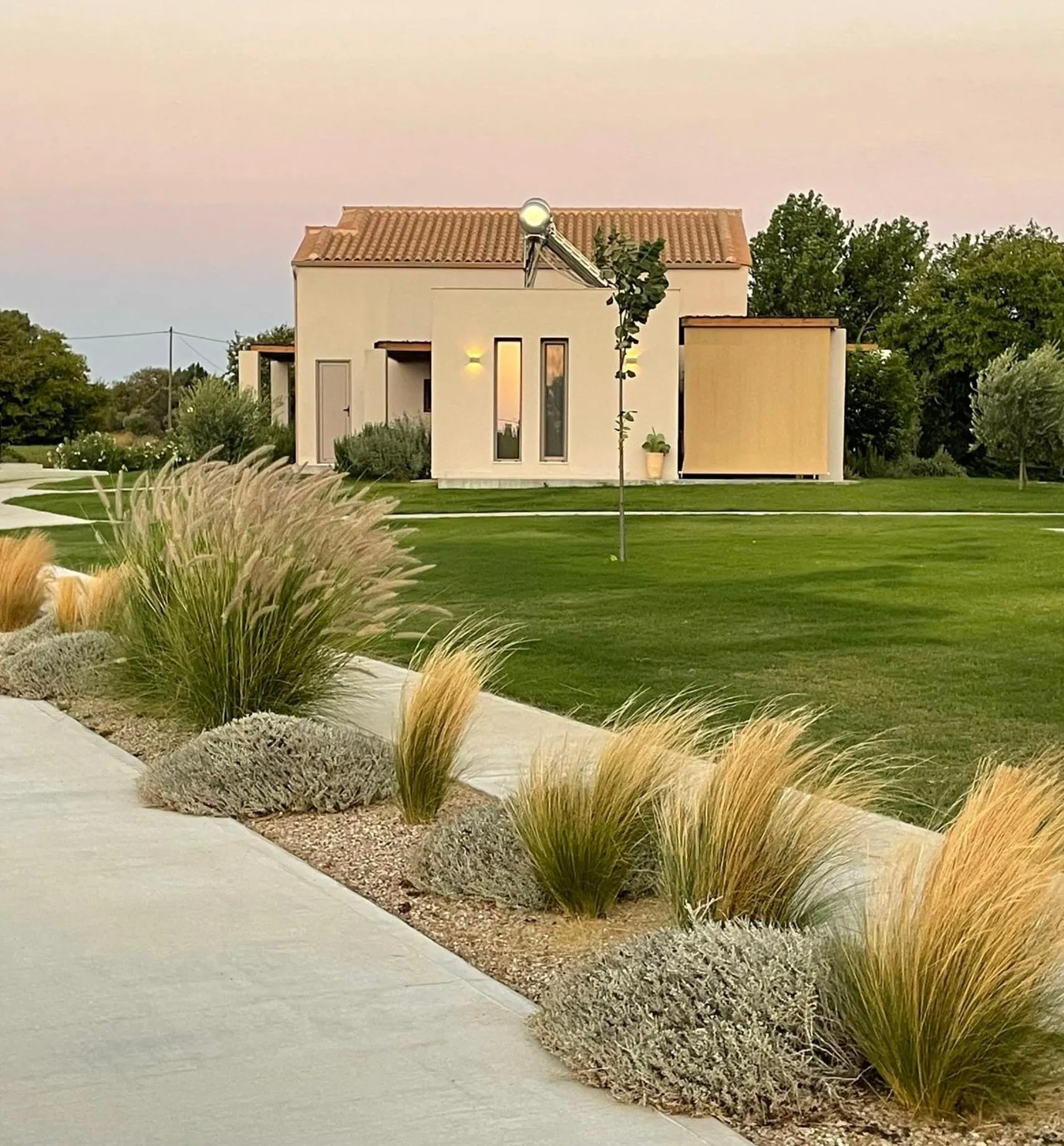 Property building in Pnoe Eco Residences