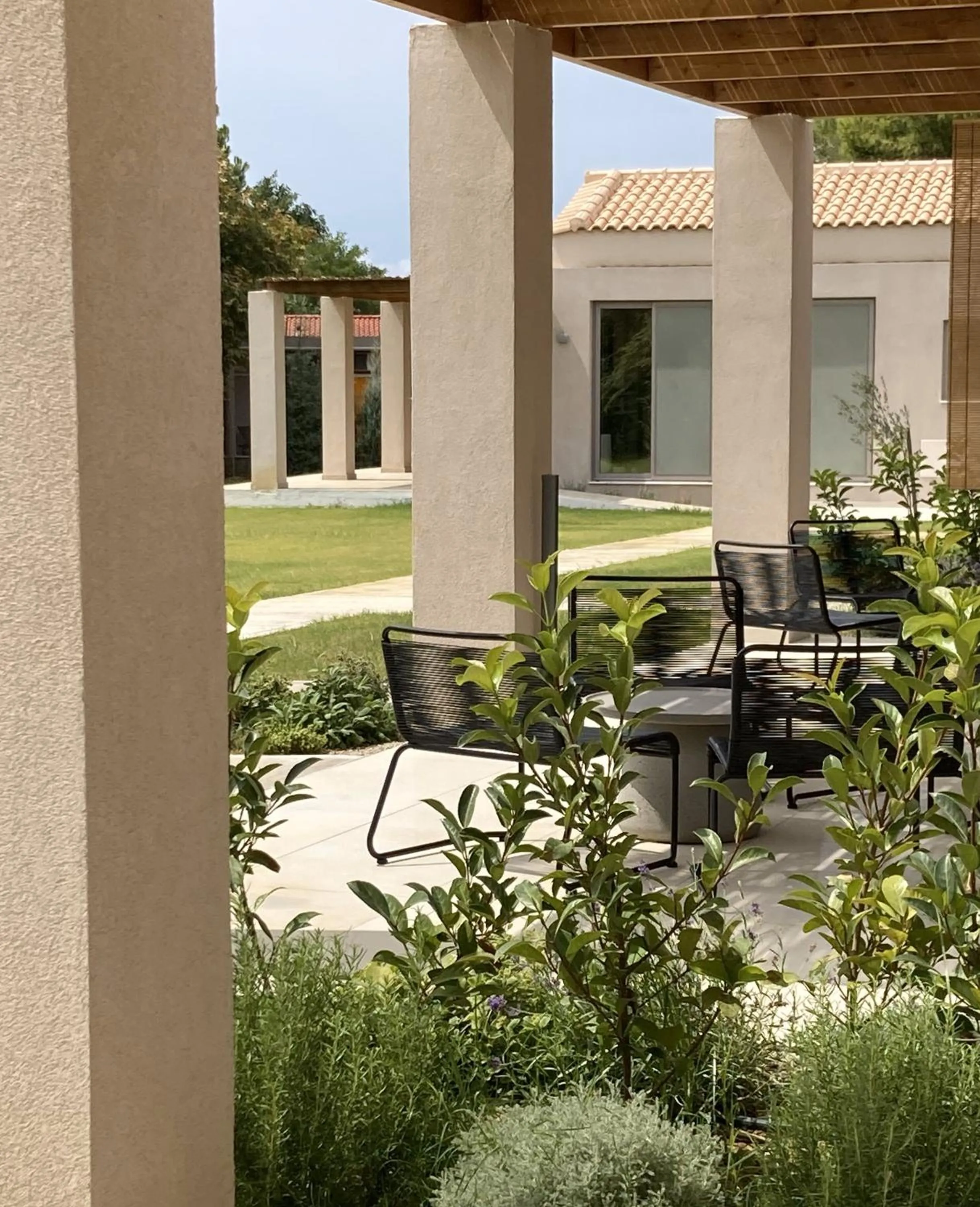 Property building in Pnoe Eco Residences