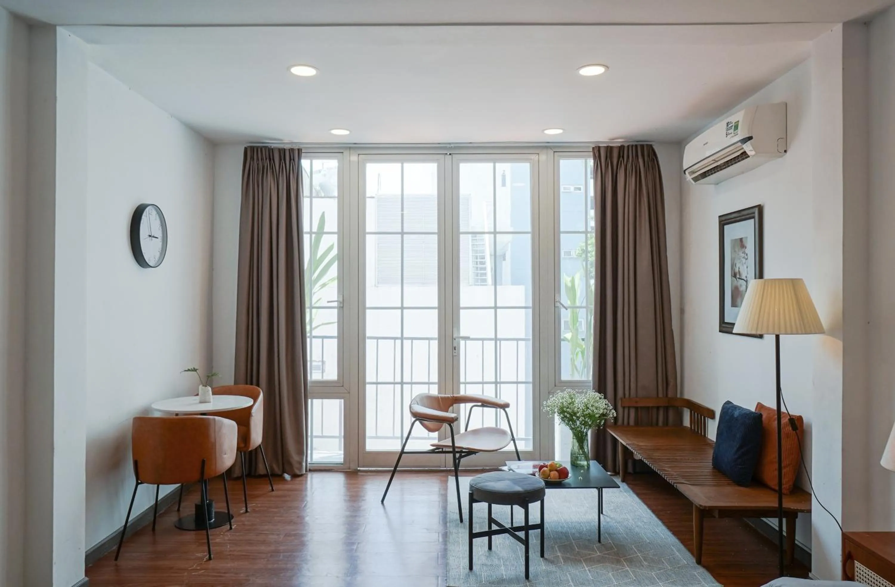 Seating area in Nexus House Cay Diep - Near Independence Palace