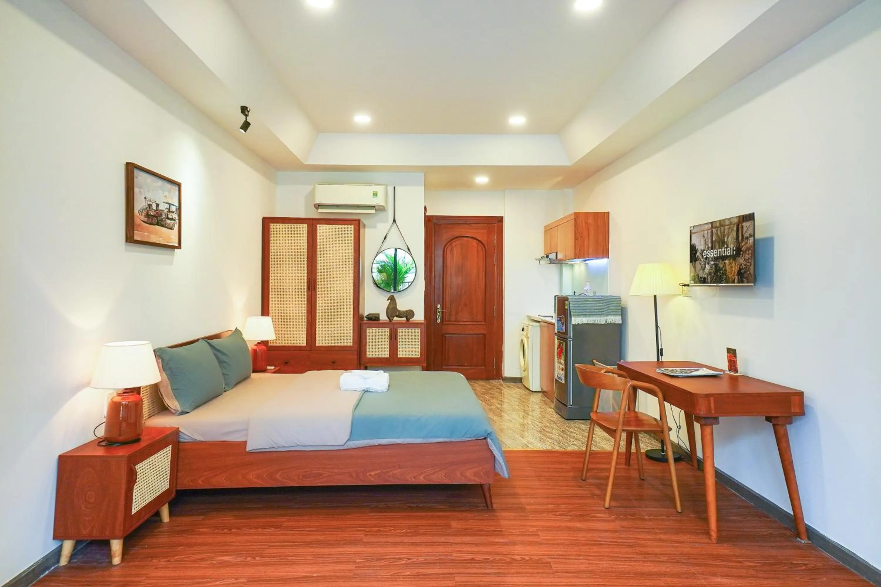 Photo of the whole room, Bed in Nexus House Cay Diep - Near Independence Palace