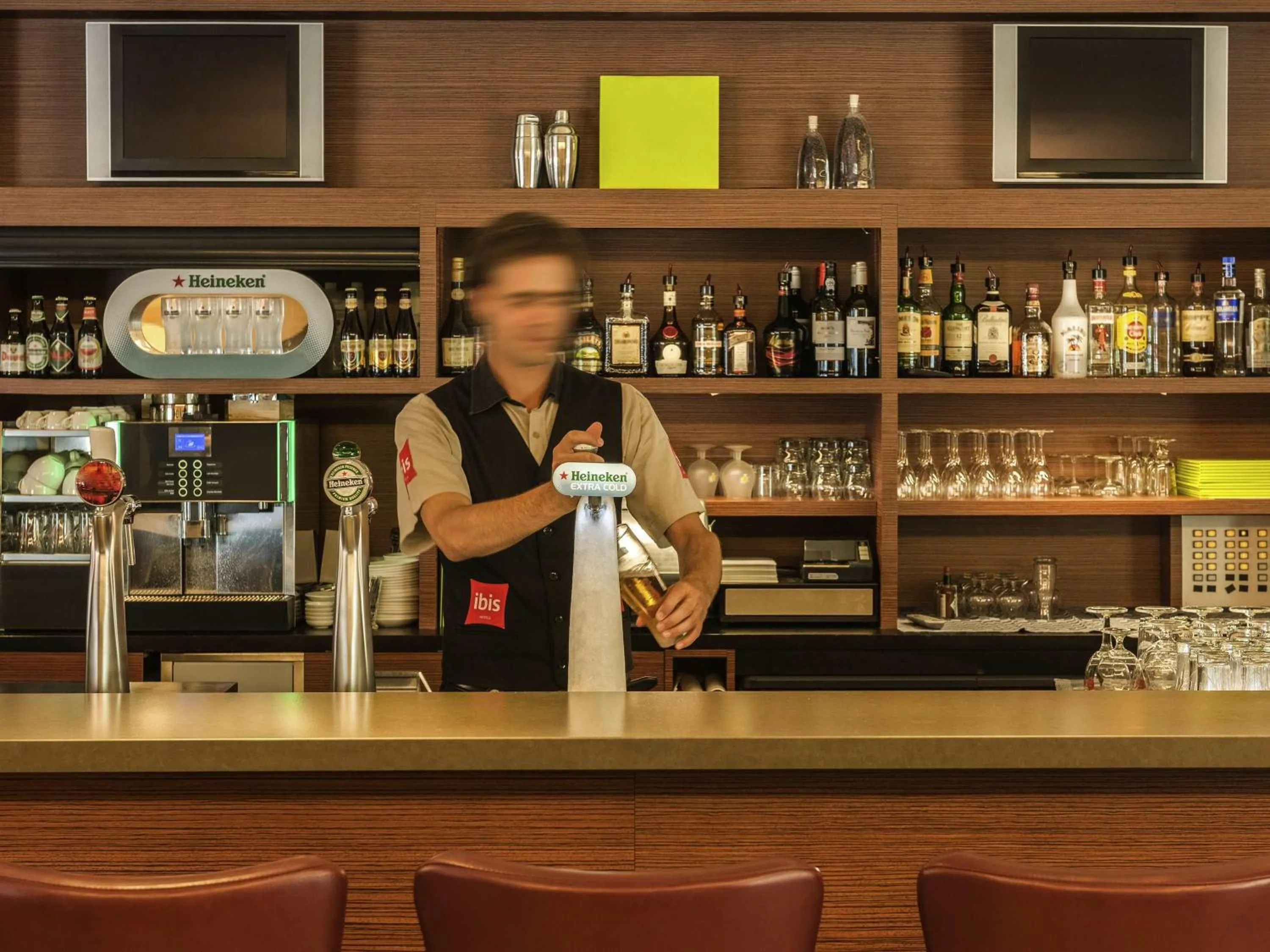 Lounge or bar in ibis Utrecht