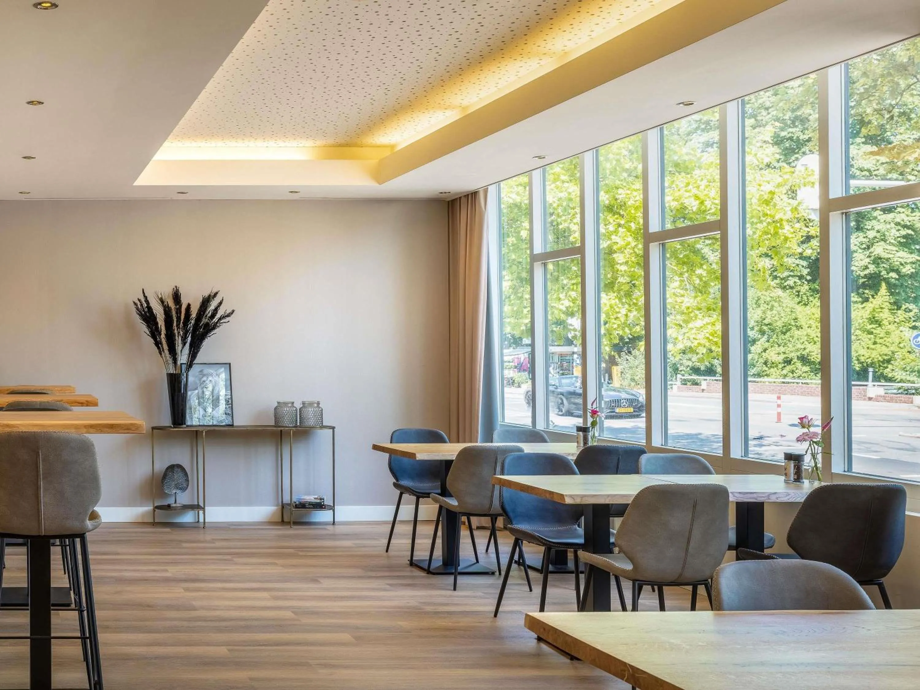 Property building in ibis Utrecht