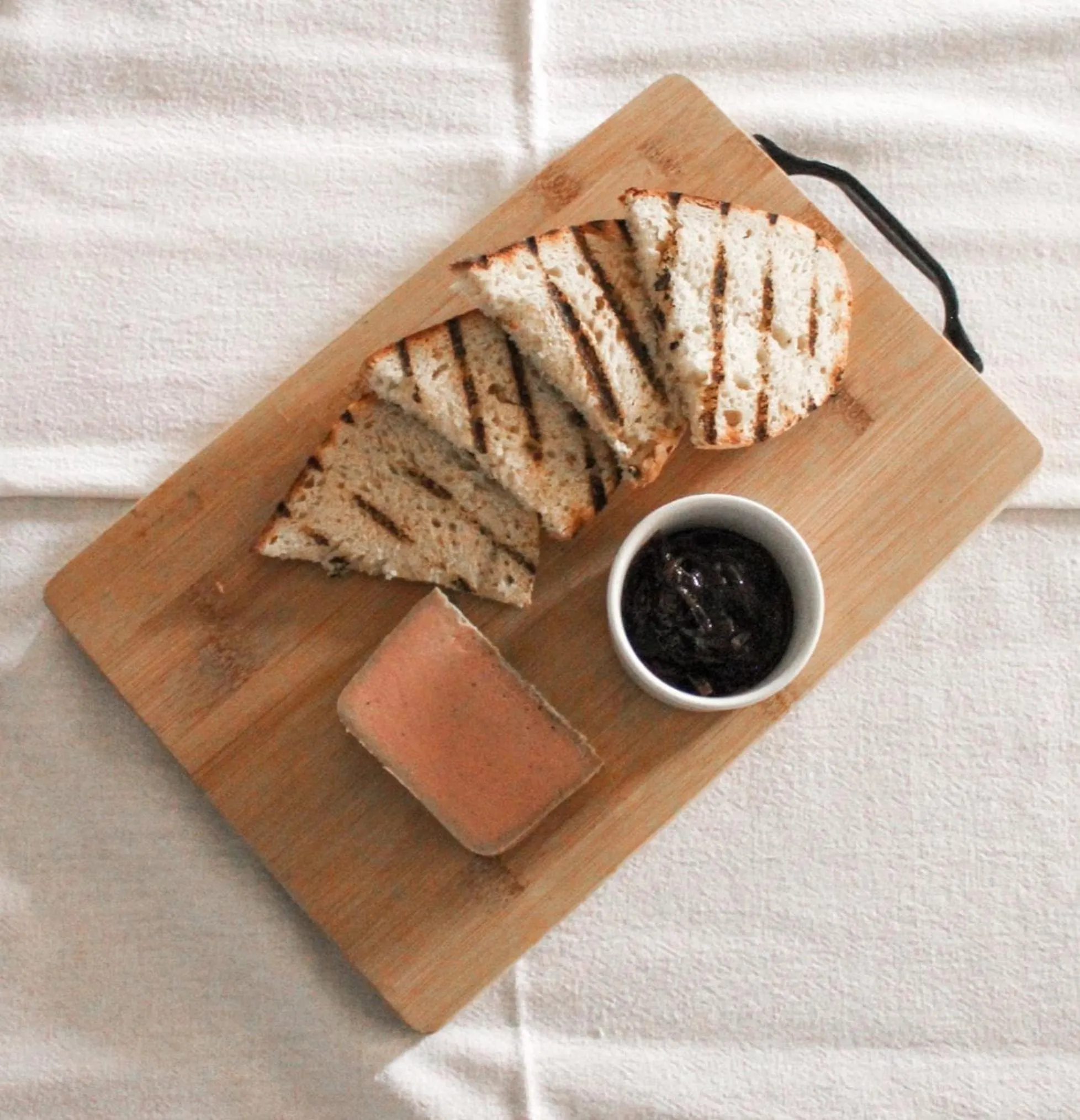 Restaurant/places to eat in The George Inn St Mary Bourne