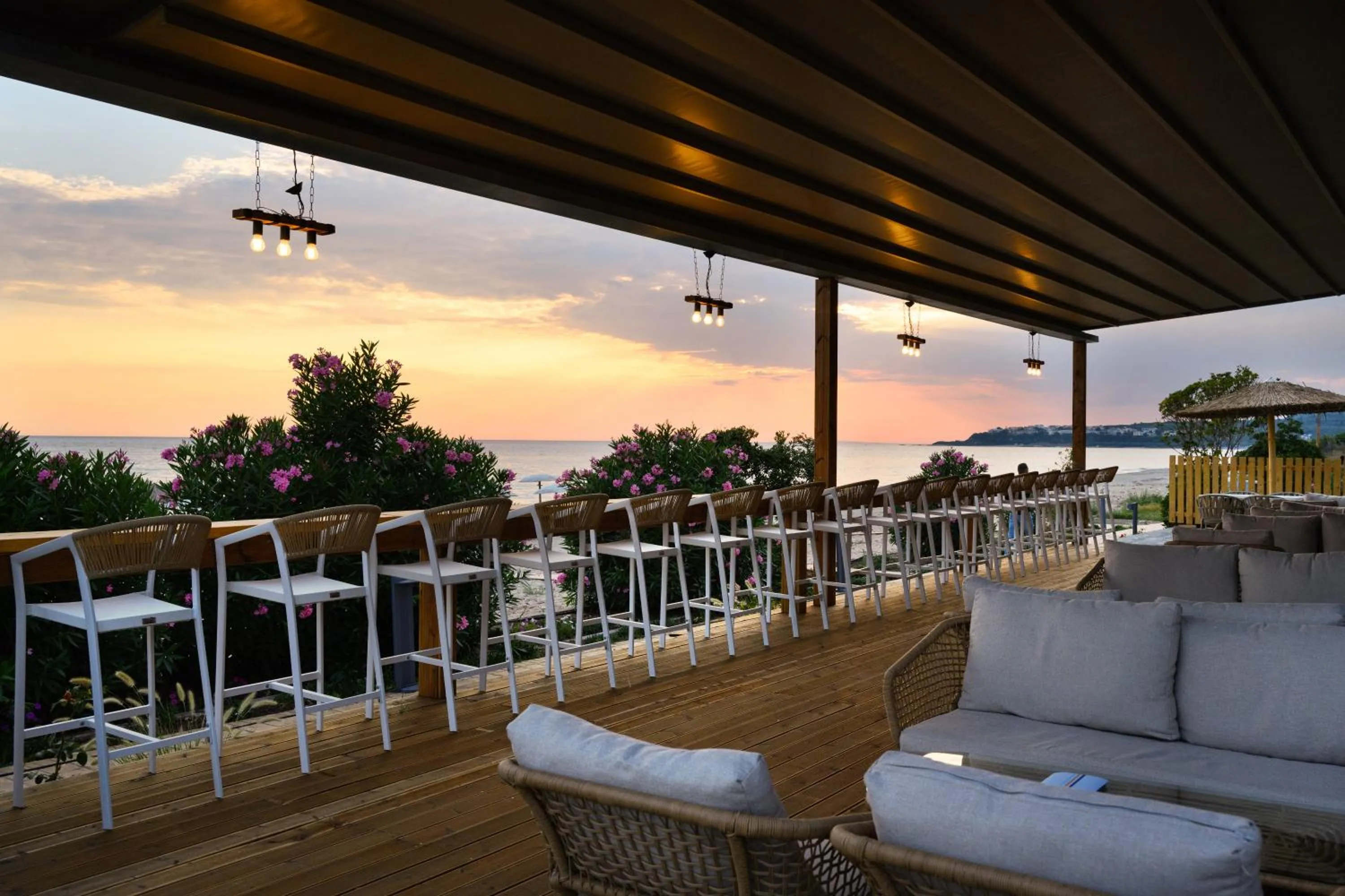 Seating area in Ninos Grand Beach Resort