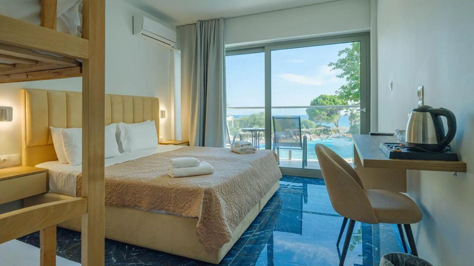 Bedroom, Bed in Ninos Grand Beach Resort