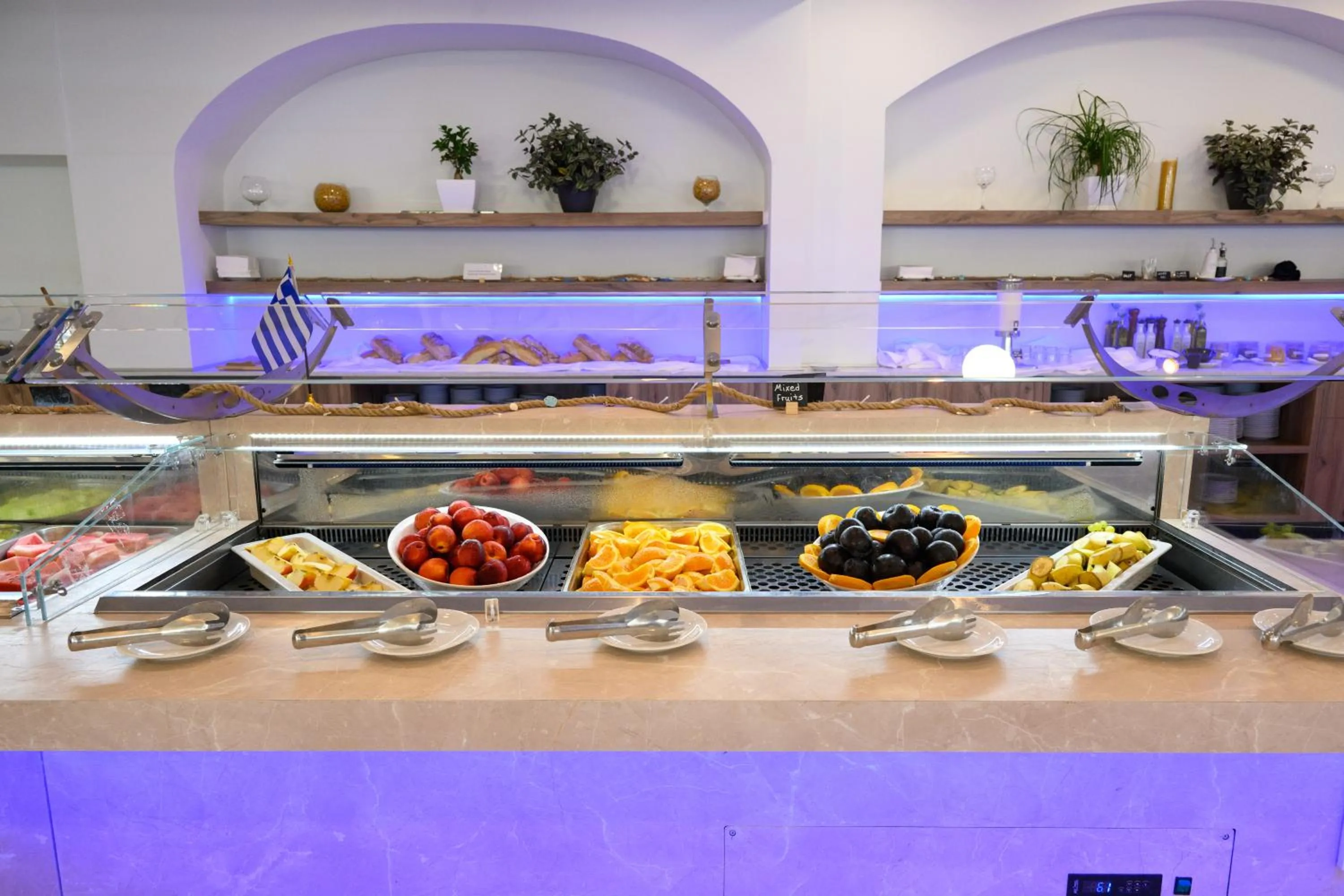 Food in Ninos Grand Beach Resort