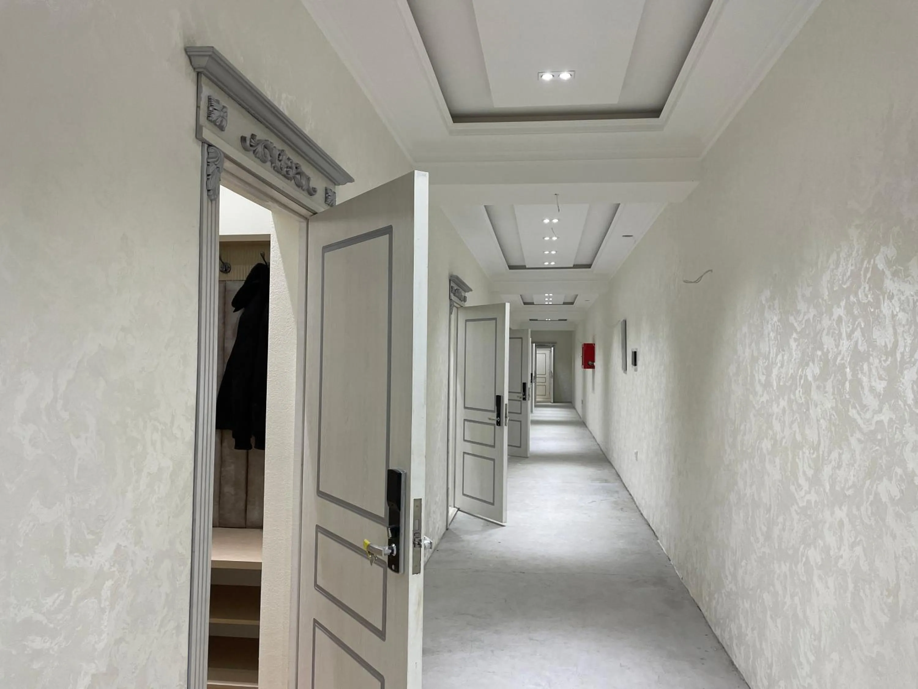 Property building in Anor Qal'a