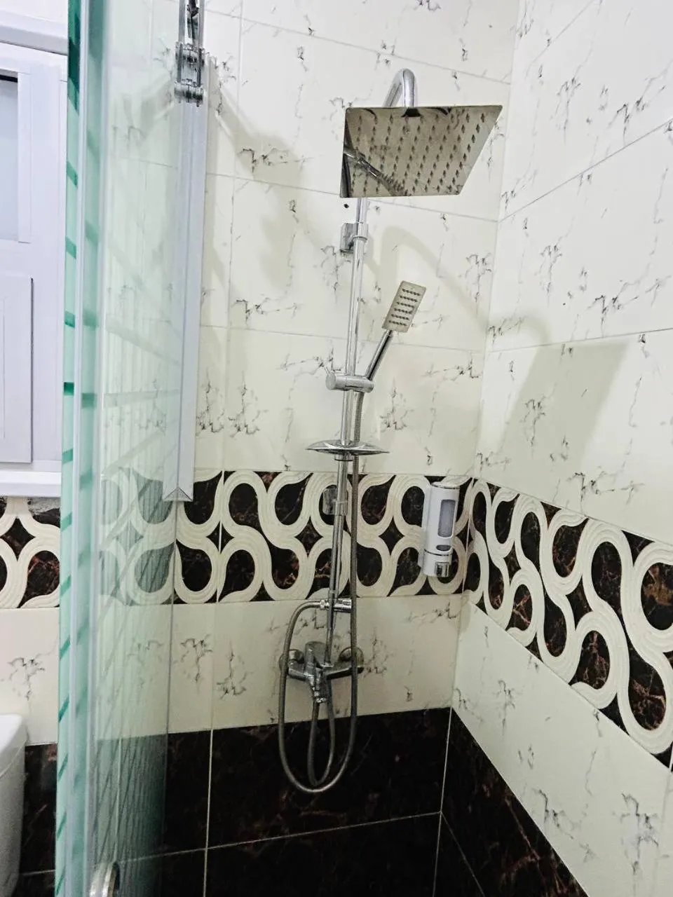 Apartment Batoo for rent behind Elysees hotel Dream beach Old Sheraton st