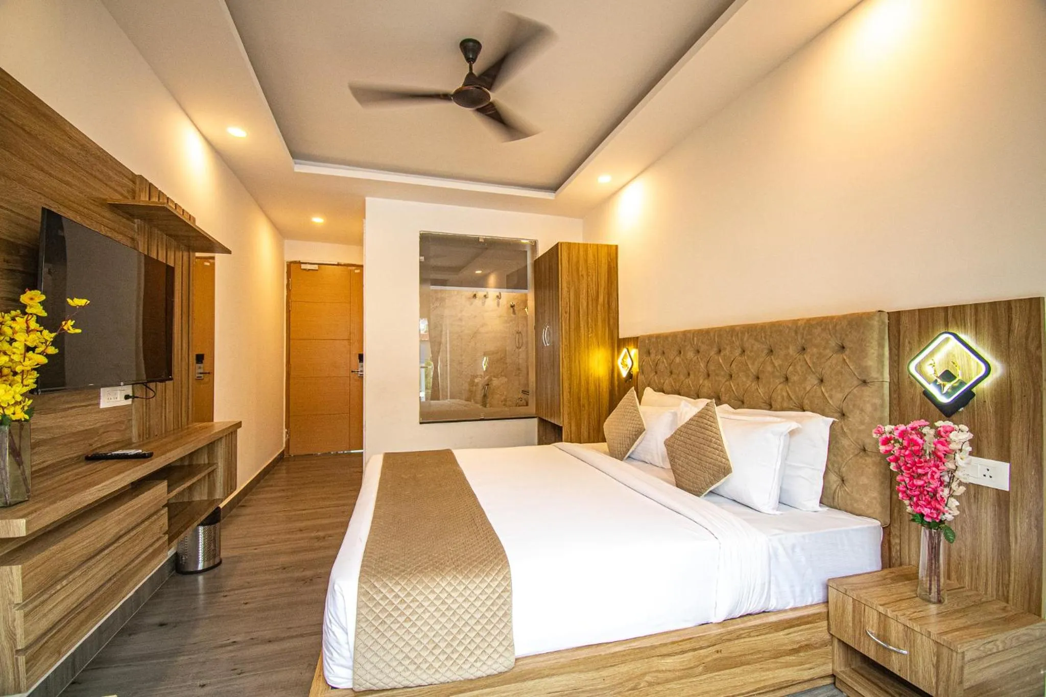 Bed in Hotel JP Hills Rishikesh