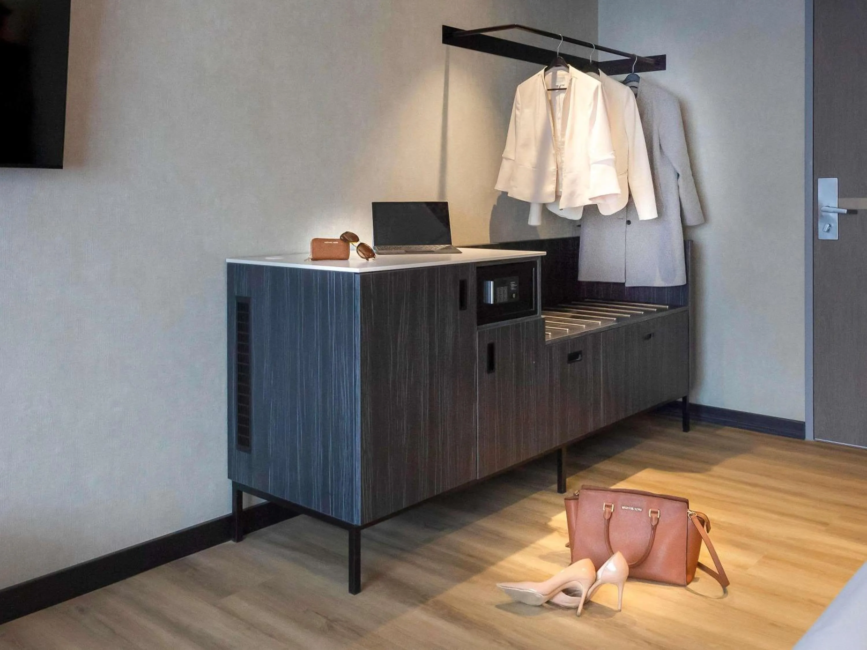 Bedroom, Bed in ibis Styles Den Haag Scheveningen