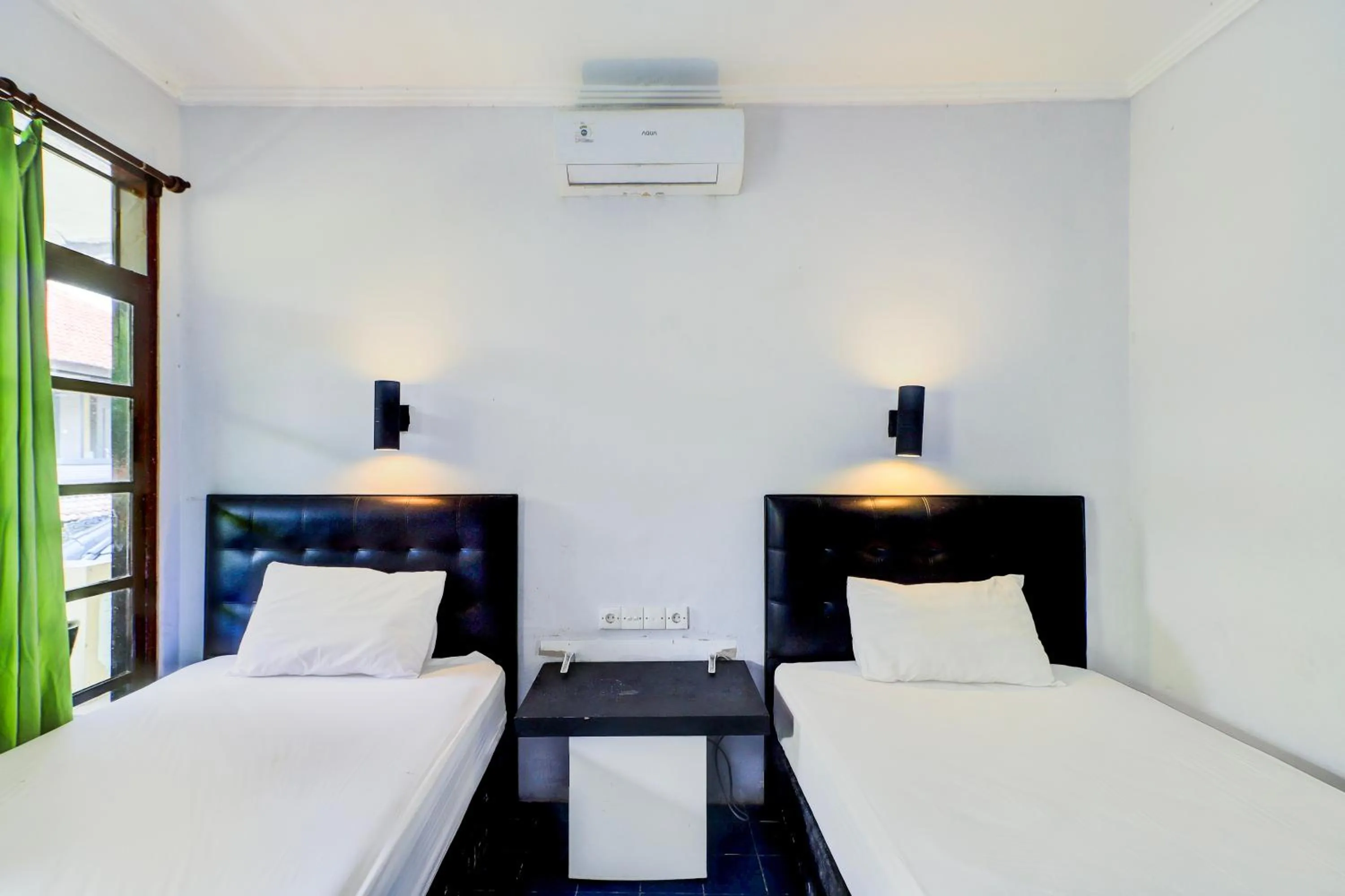 Bedroom, Bed in Collection O Legian Near Bimc Hospital Nusa Uda Formerly Anna Kuta Inn