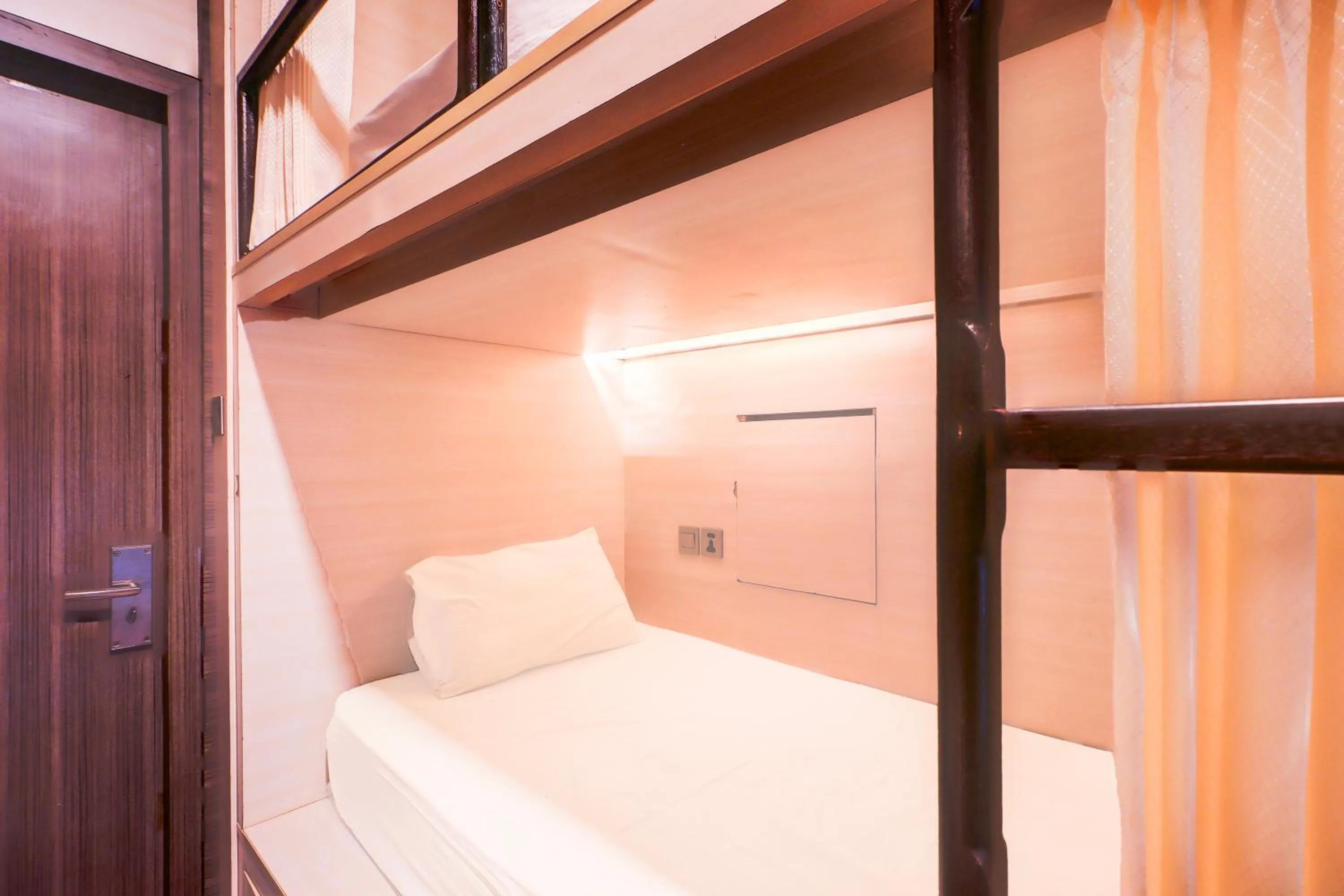 Bedroom, Bed in Collection O Legian Near Bimc Hospital Nusa Uda Formerly Anna Kuta Inn