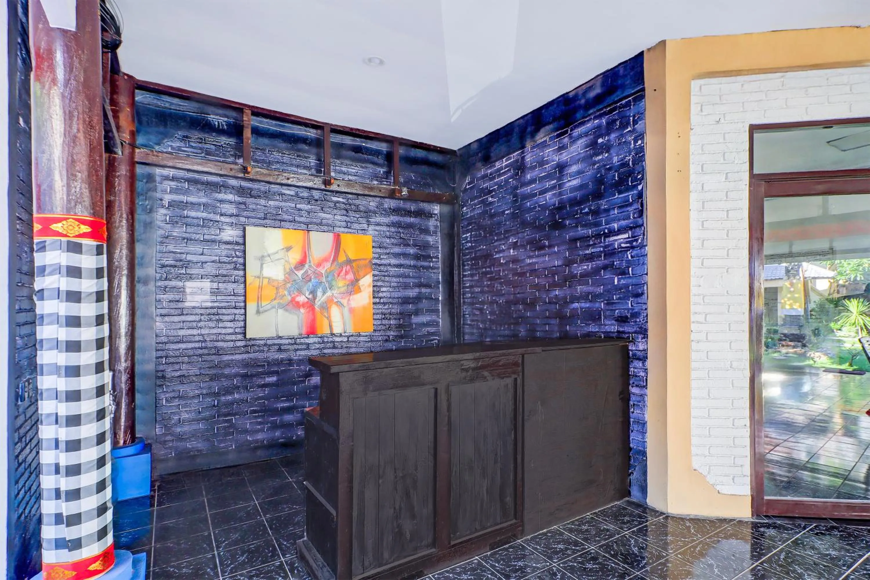 Lobby or reception in Collection O Legian Near Bimc Hospital Nusa Uda Formerly Anna Kuta Inn