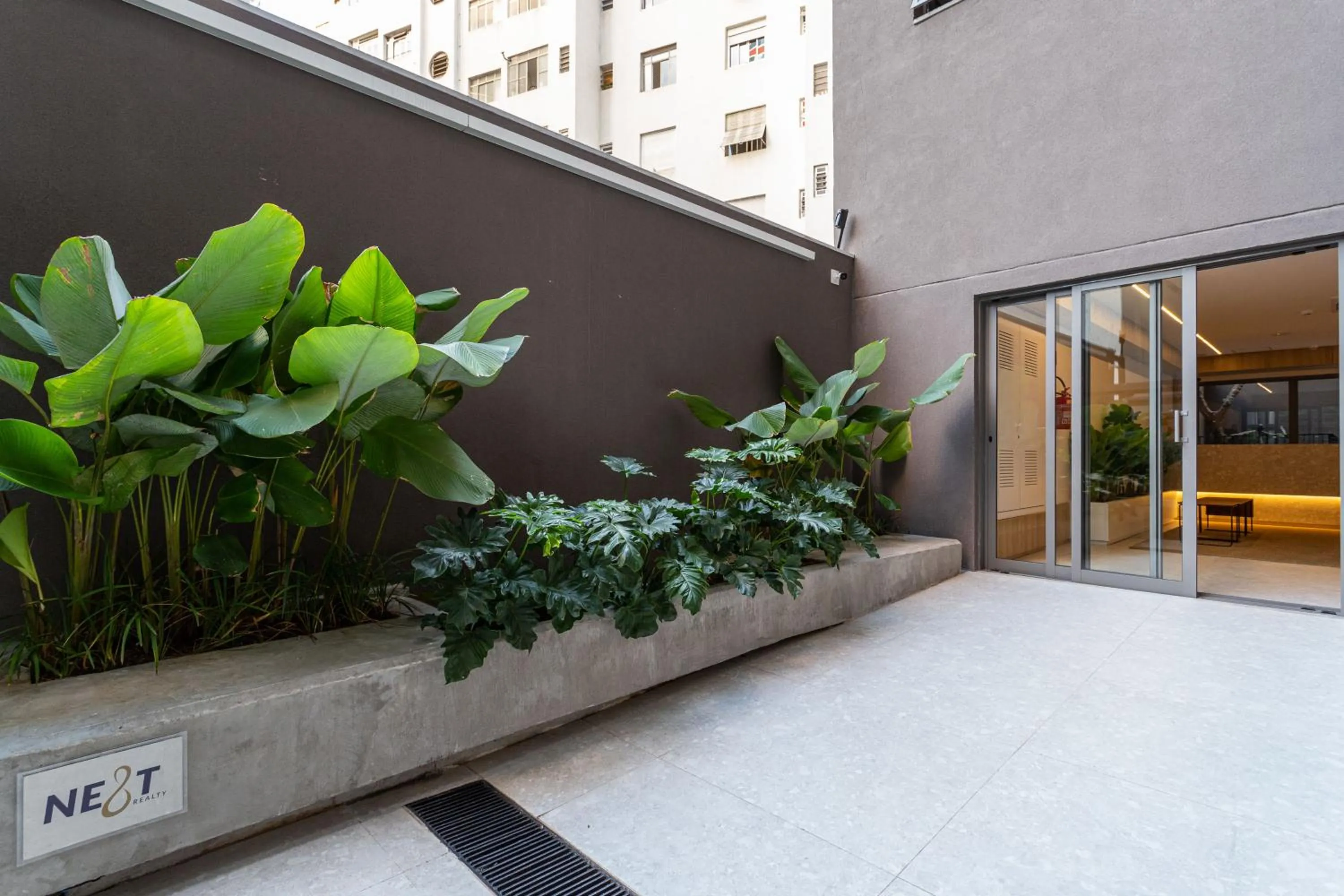 Property building in Next Haddock by Viva - Apartamentos próximos ao MASP e a metros da Estação Consolação e Avenida Paulista