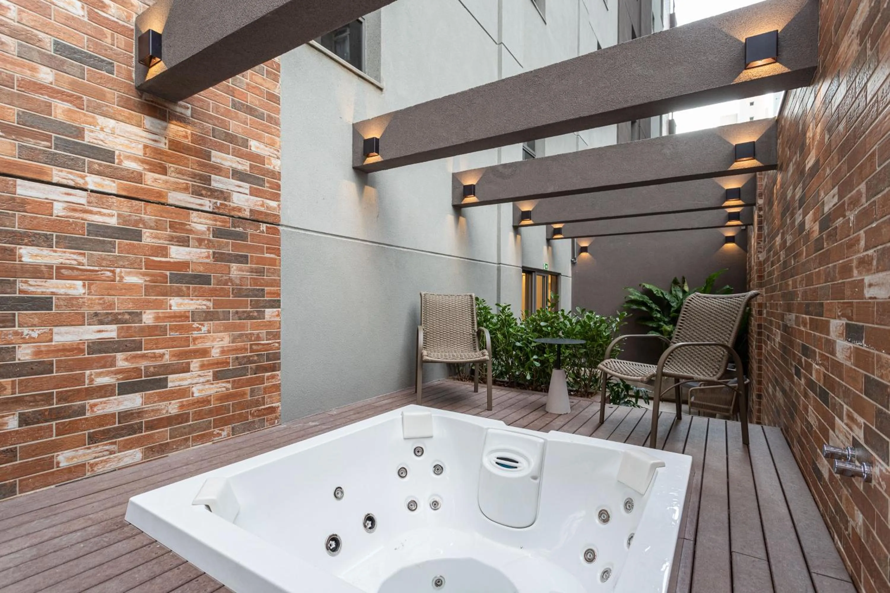 Natural landscape in Next Haddock by Viva - Apartamentos próximos ao MASP e a metros da Estação Consolação e Avenida Paulista