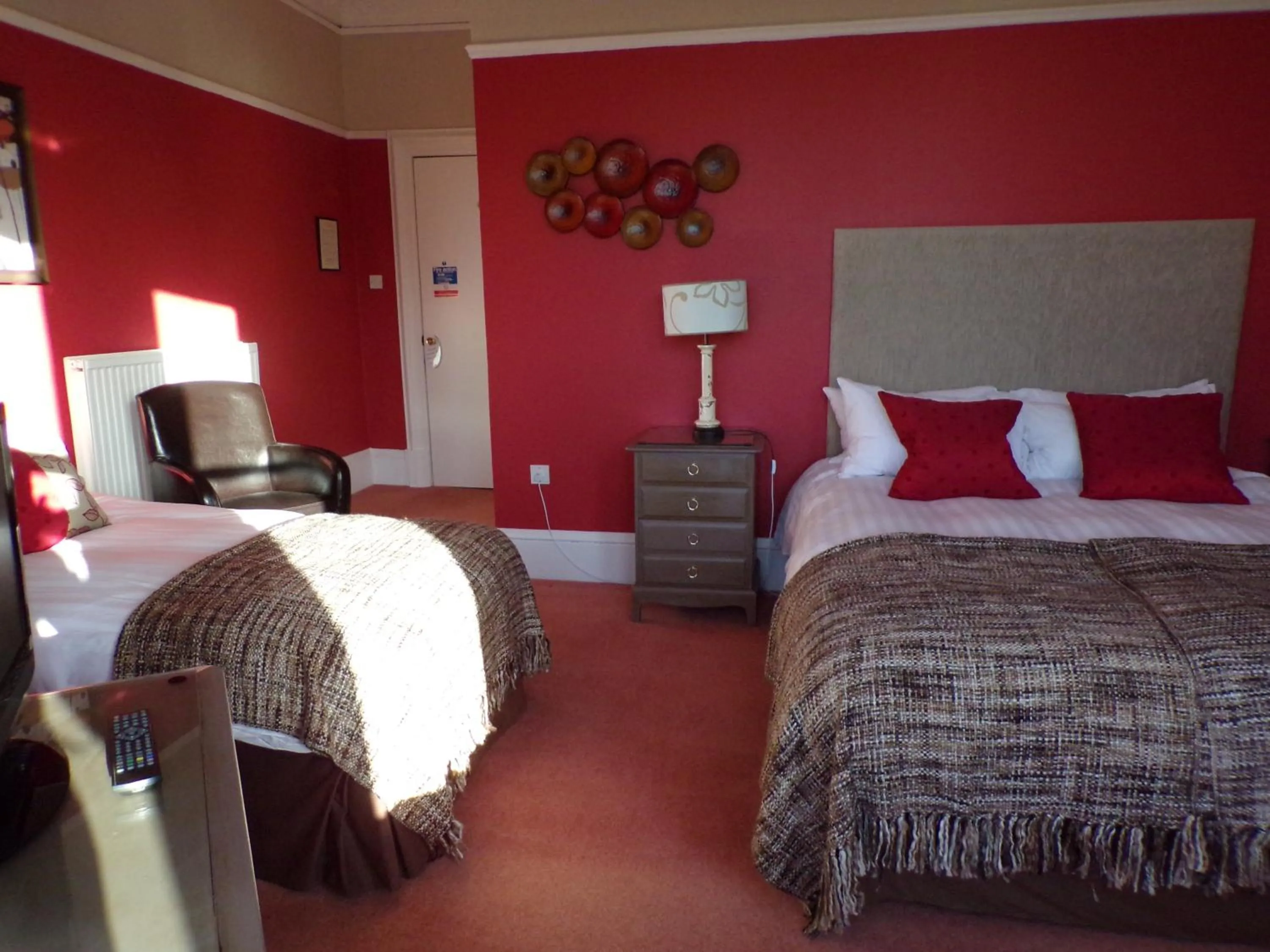 Bed in Shaftesbury Hotel Dundee