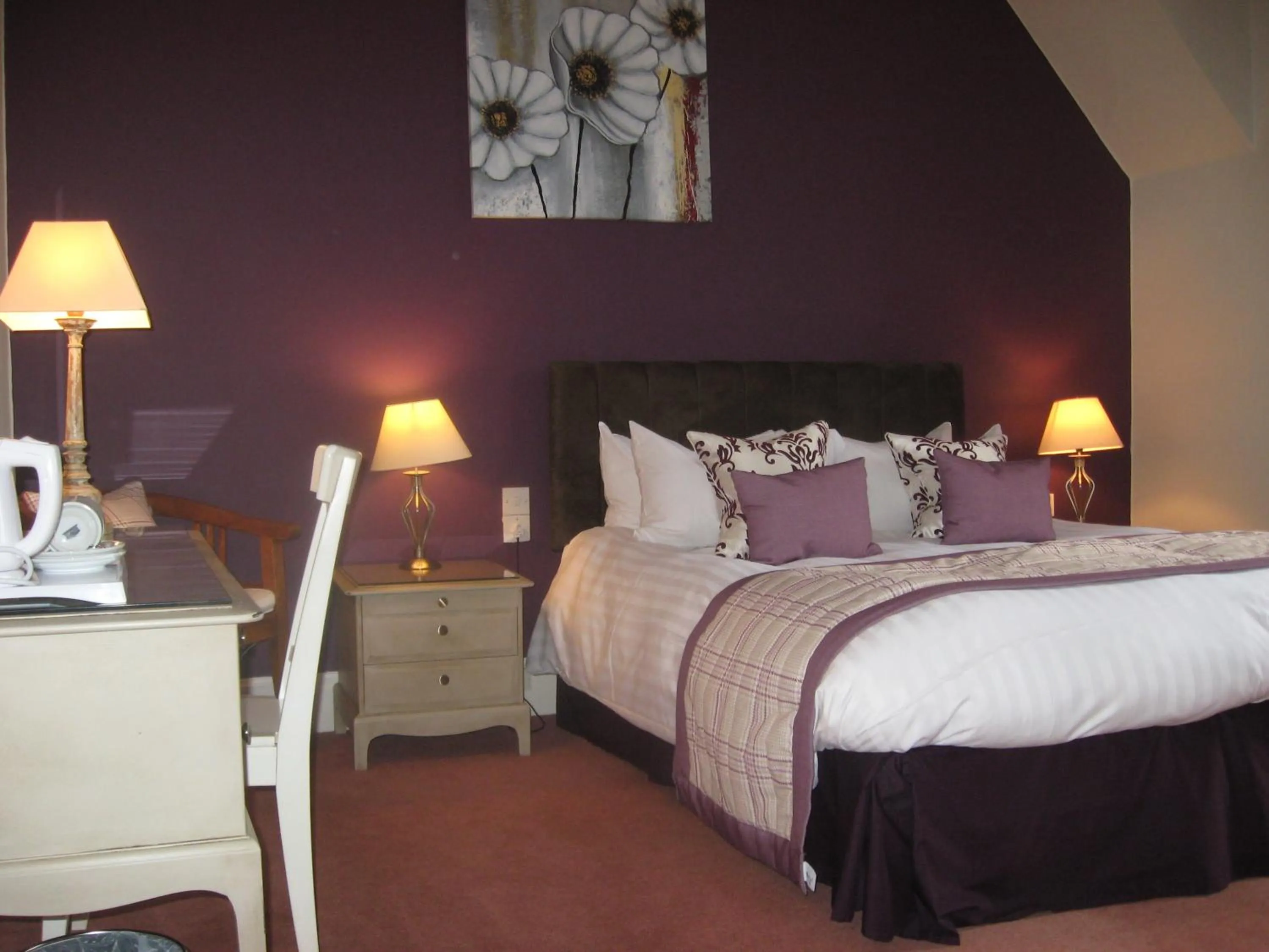 Decorative detail, Bed in Shaftesbury Hotel Dundee