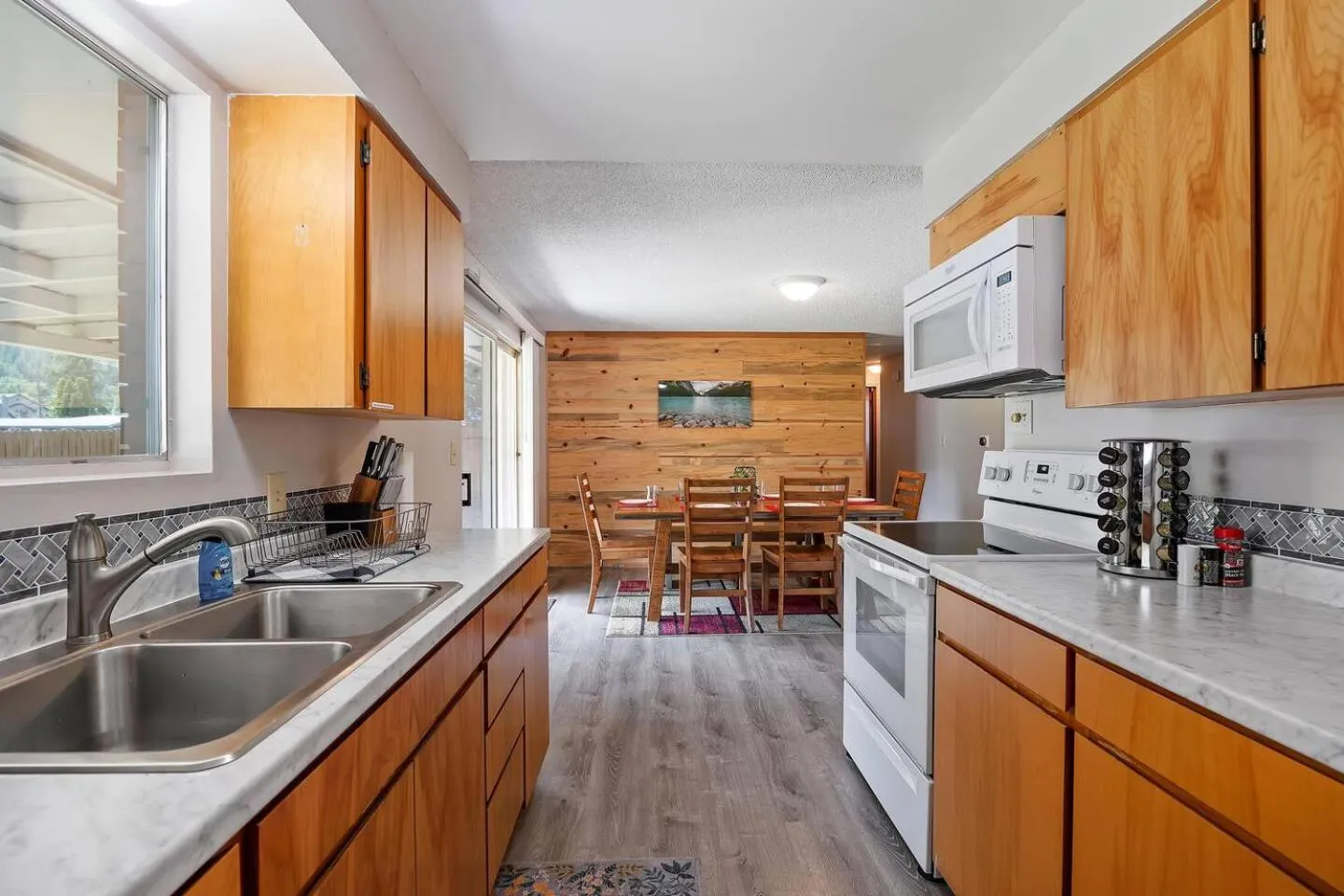 Kitchen or kitchenette in The Brick House, Kellogg ID
