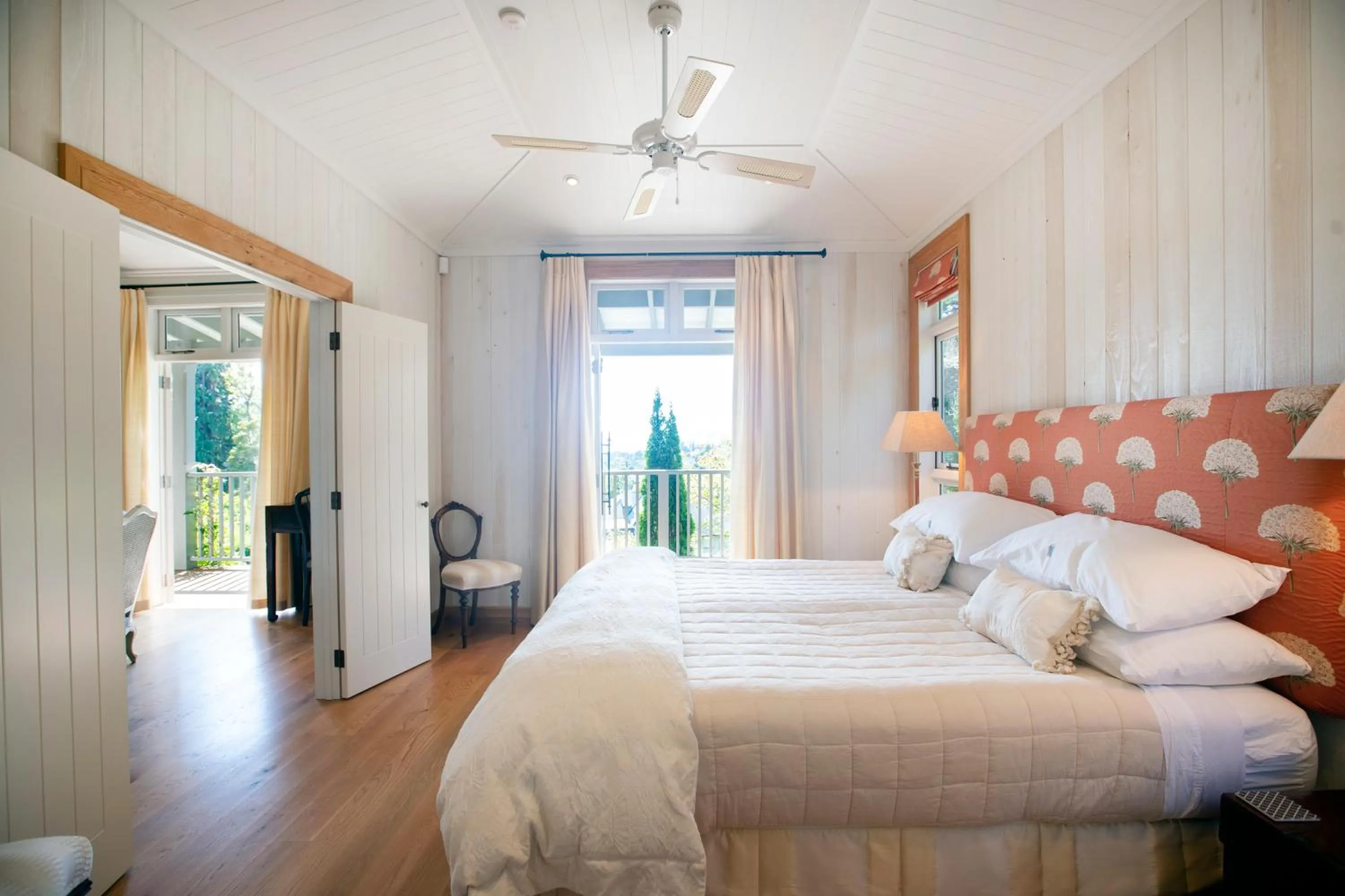 Bed in Pihopa Retreat