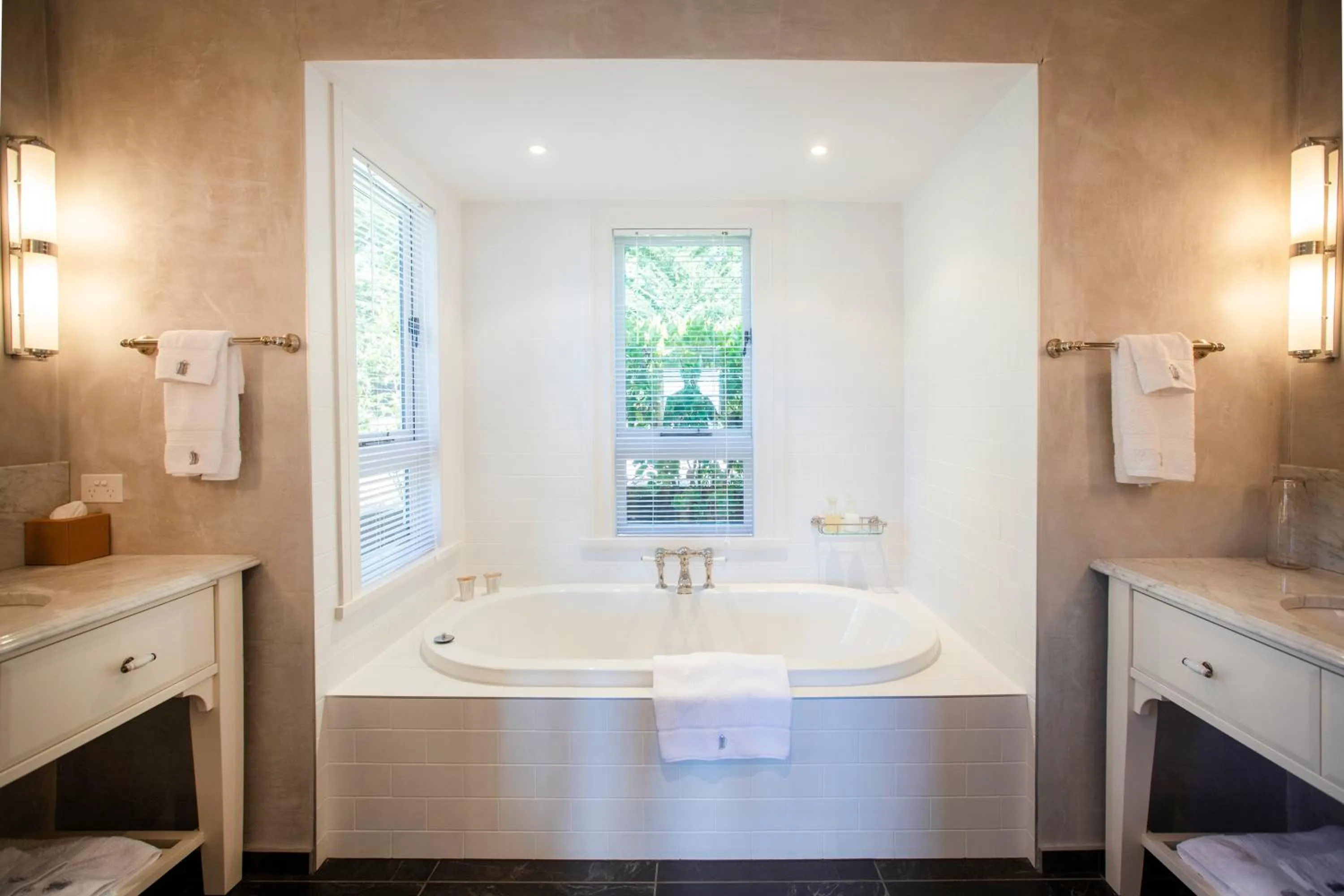 Bathroom in Pihopa Retreat