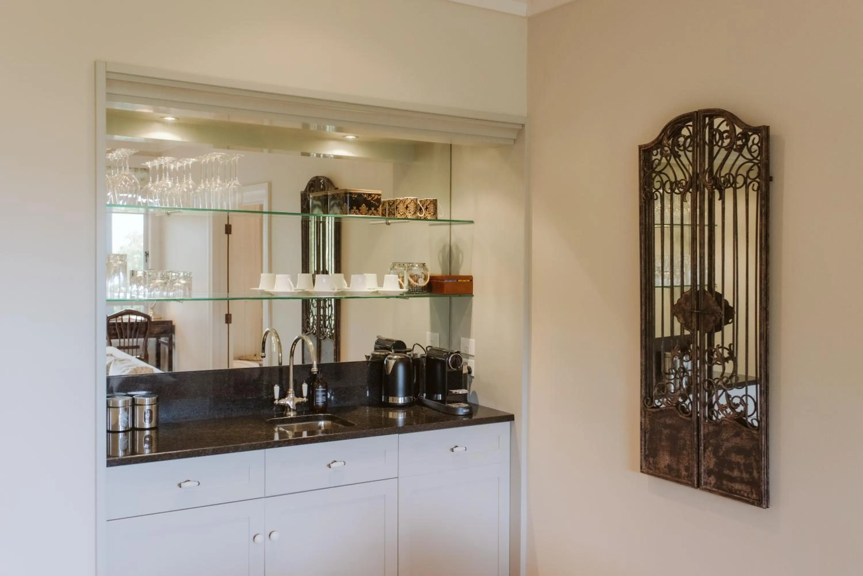 Kitchen or kitchenette in Pihopa Retreat