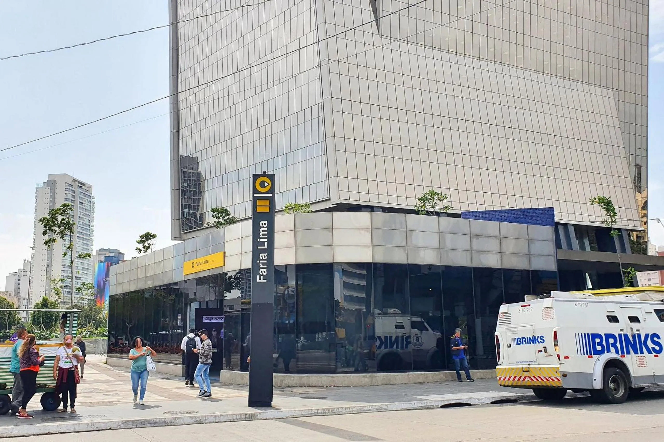 Day in Homelike by Viva - Apartamentos completos em Pinheiros a uma quadra da Faria Lima