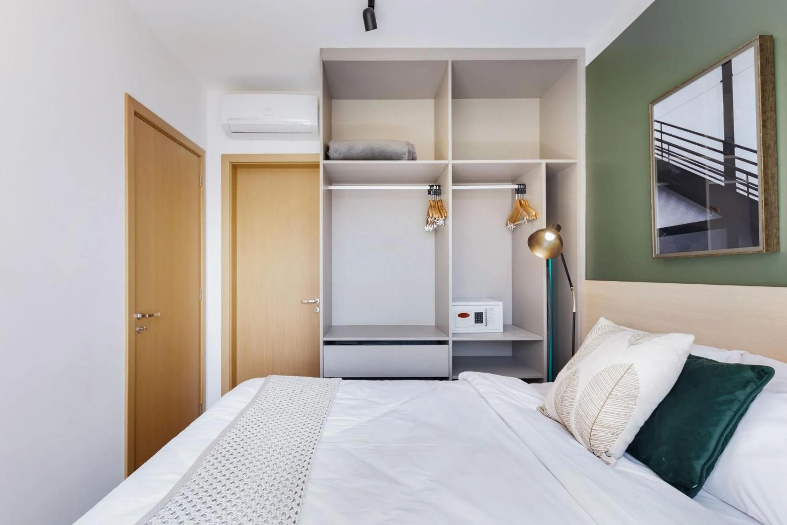 Bed in Homelike by Viva - Apartamentos completos em Pinheiros a uma quadra da Faria Lima