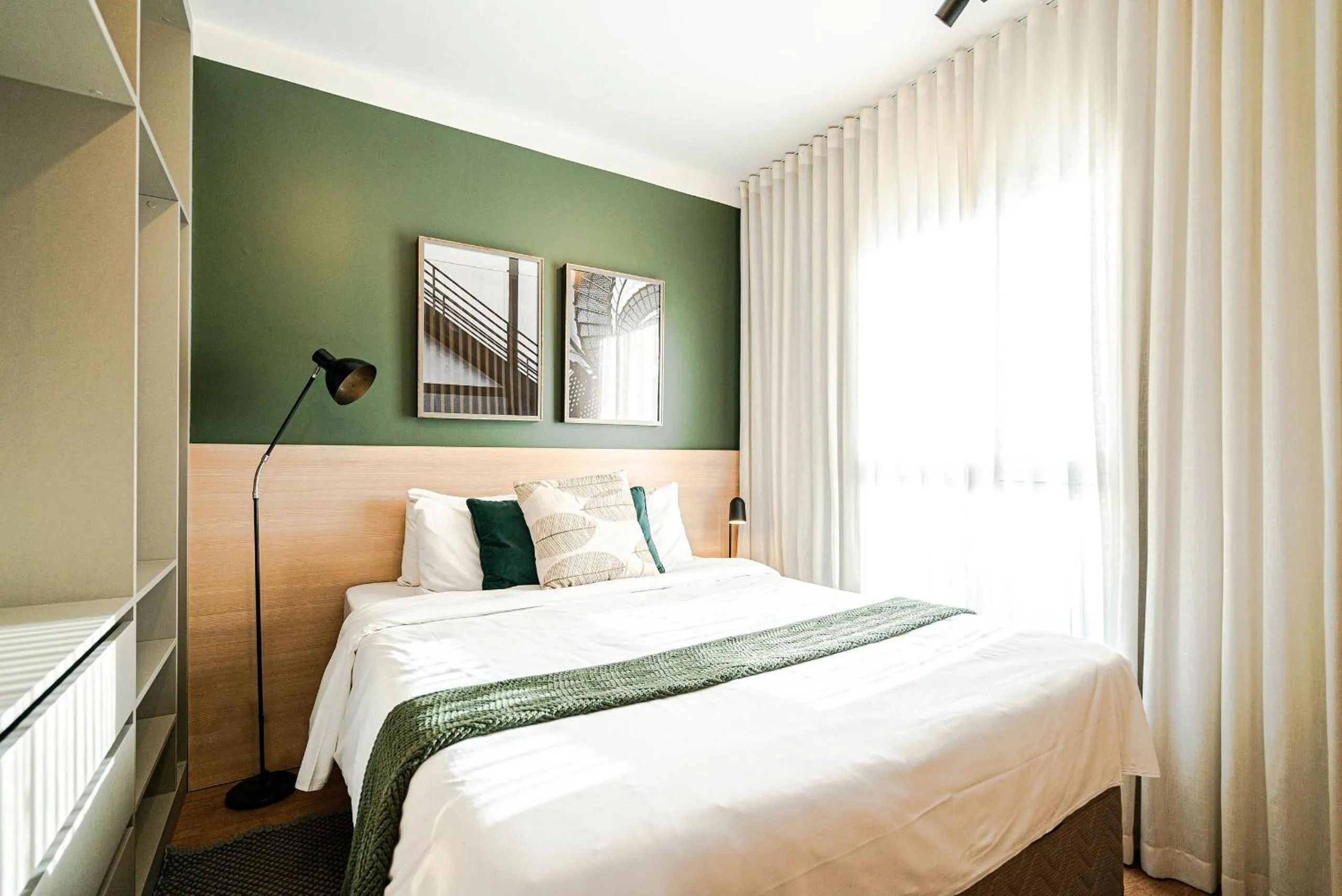 Bed in Homelike by Viva - Apartamentos completos em Pinheiros a uma quadra da Faria Lima