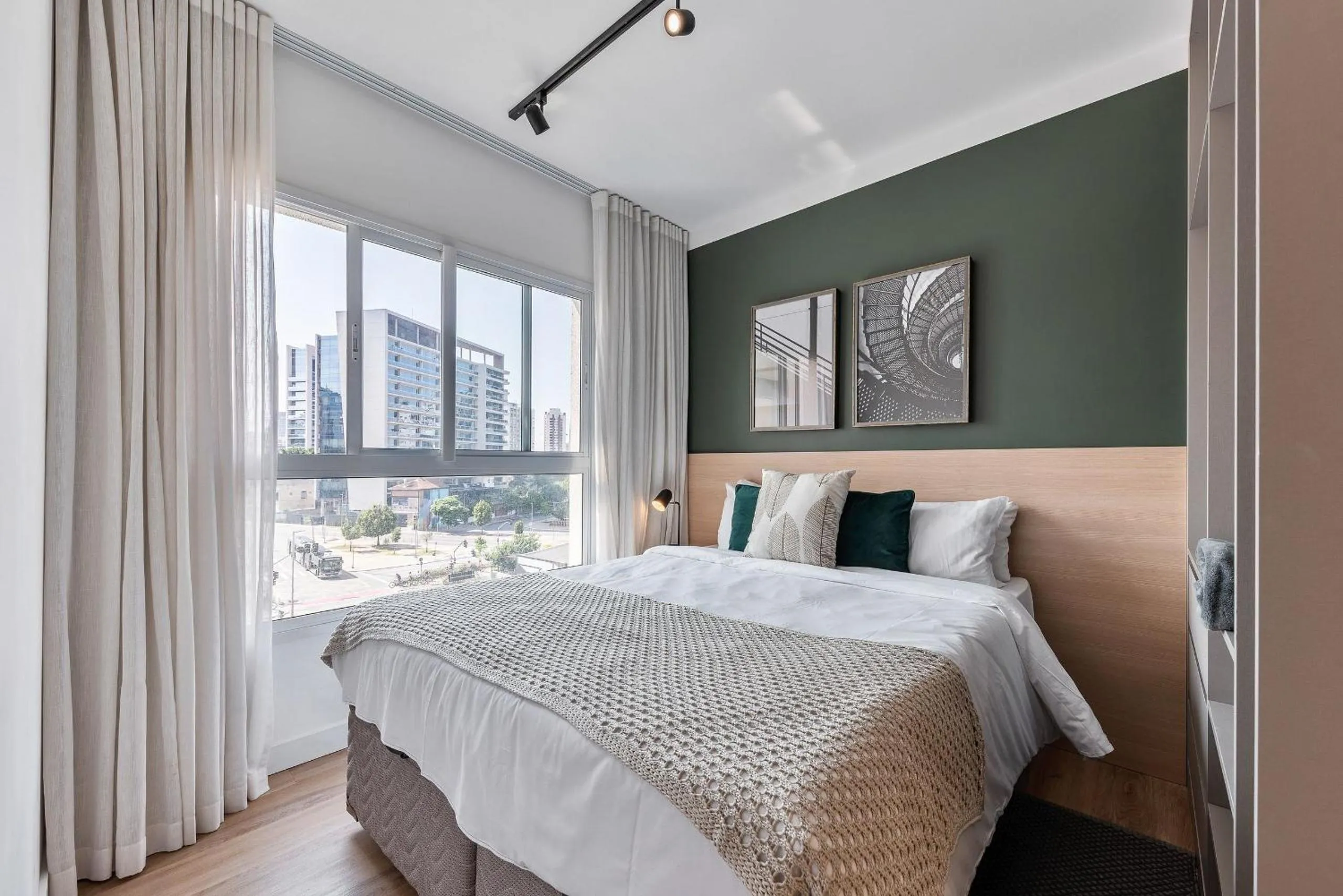 Bed in Homelike by Viva - Apartamentos completos em Pinheiros a uma quadra da Faria Lima