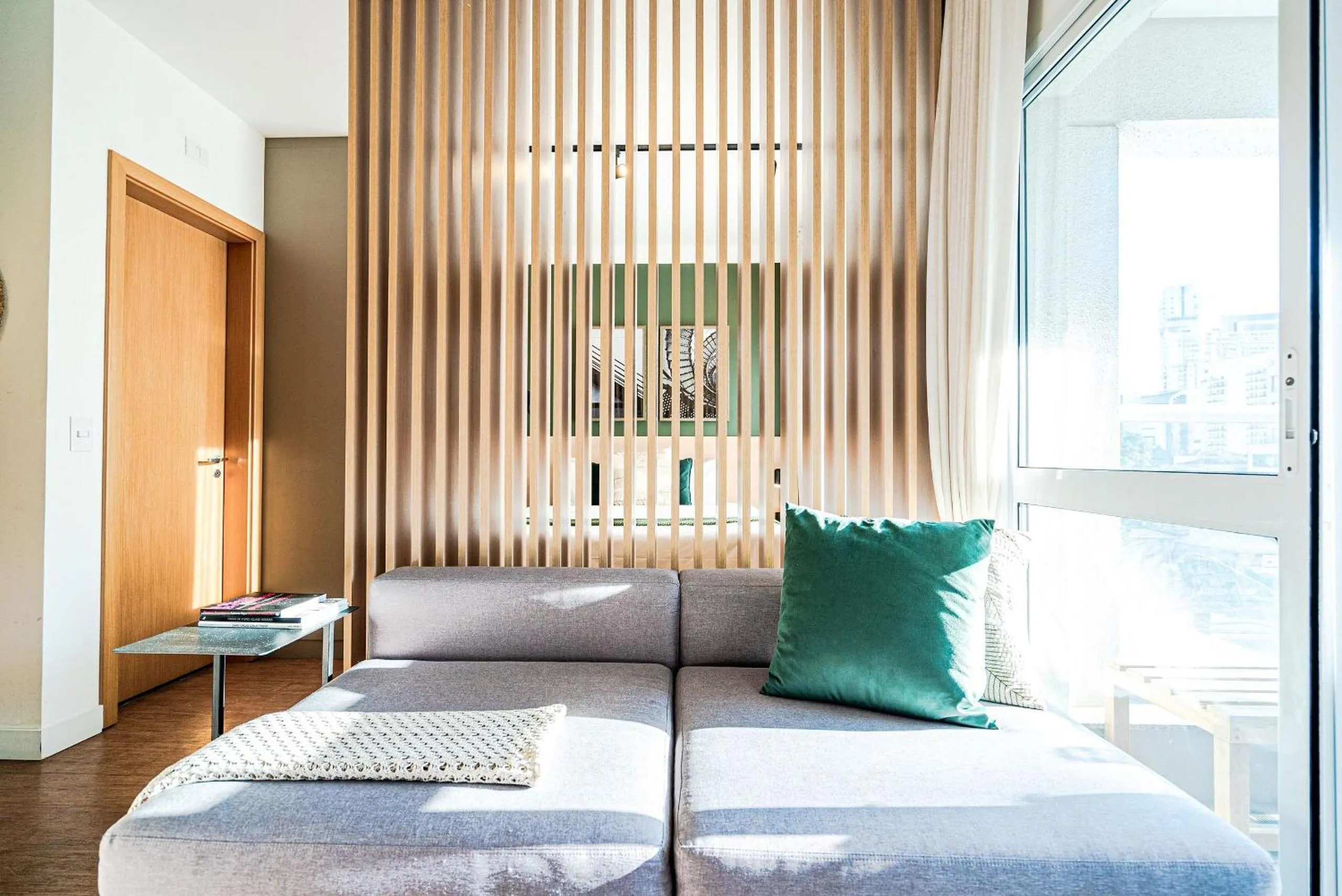 Photo of the whole room, Bed in Homelike by Viva - Apartamentos completos em Pinheiros a uma quadra da Faria Lima