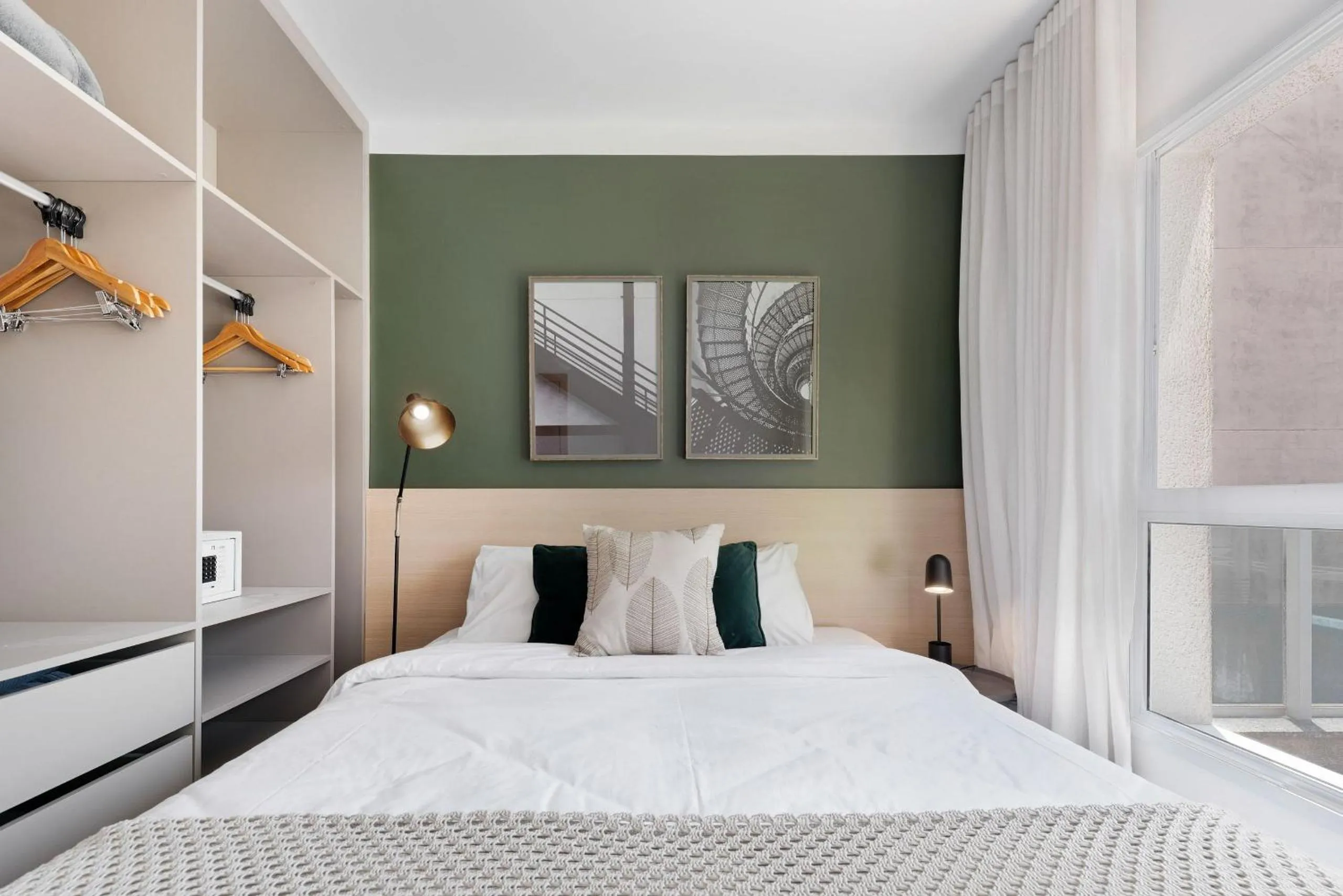 Bed in Homelike by Viva - Apartamentos completos em Pinheiros a uma quadra da Faria Lima