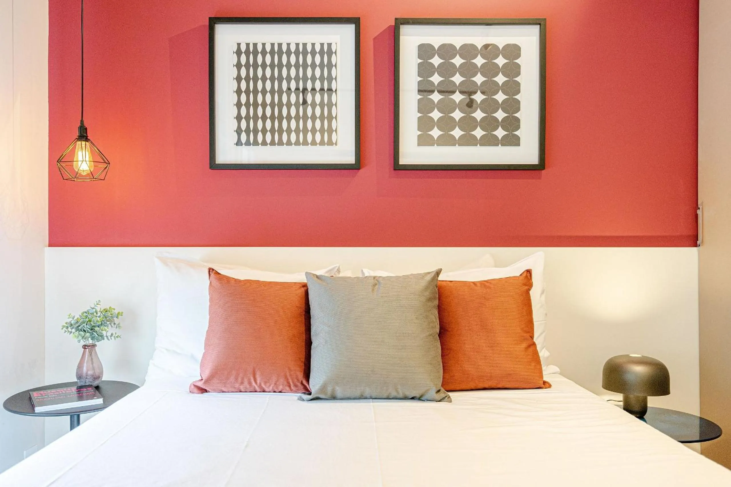 Bed in Homelike by Viva - Apartamentos completos em Pinheiros a uma quadra da Faria Lima