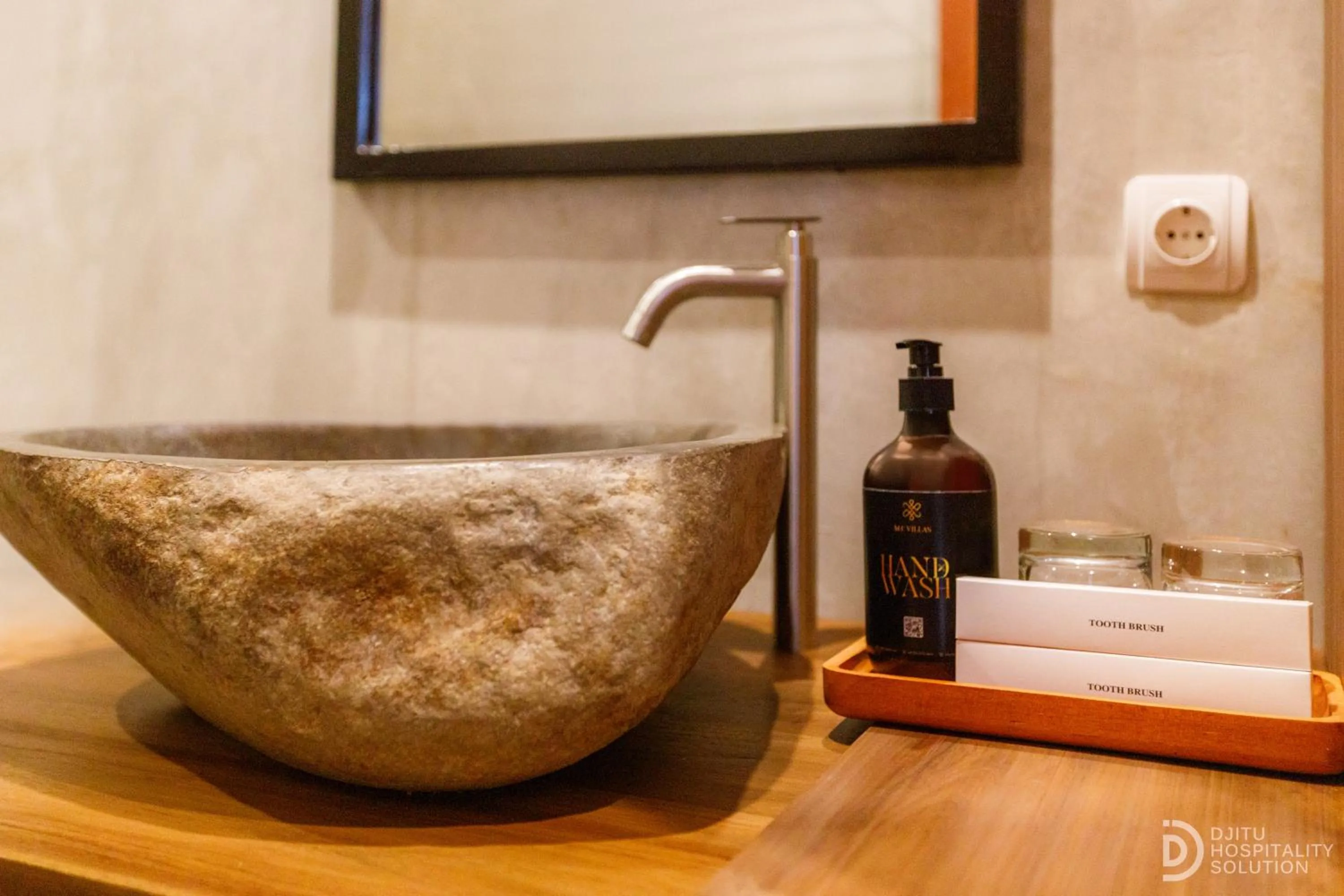 Bathroom in ME Villa Pererenan