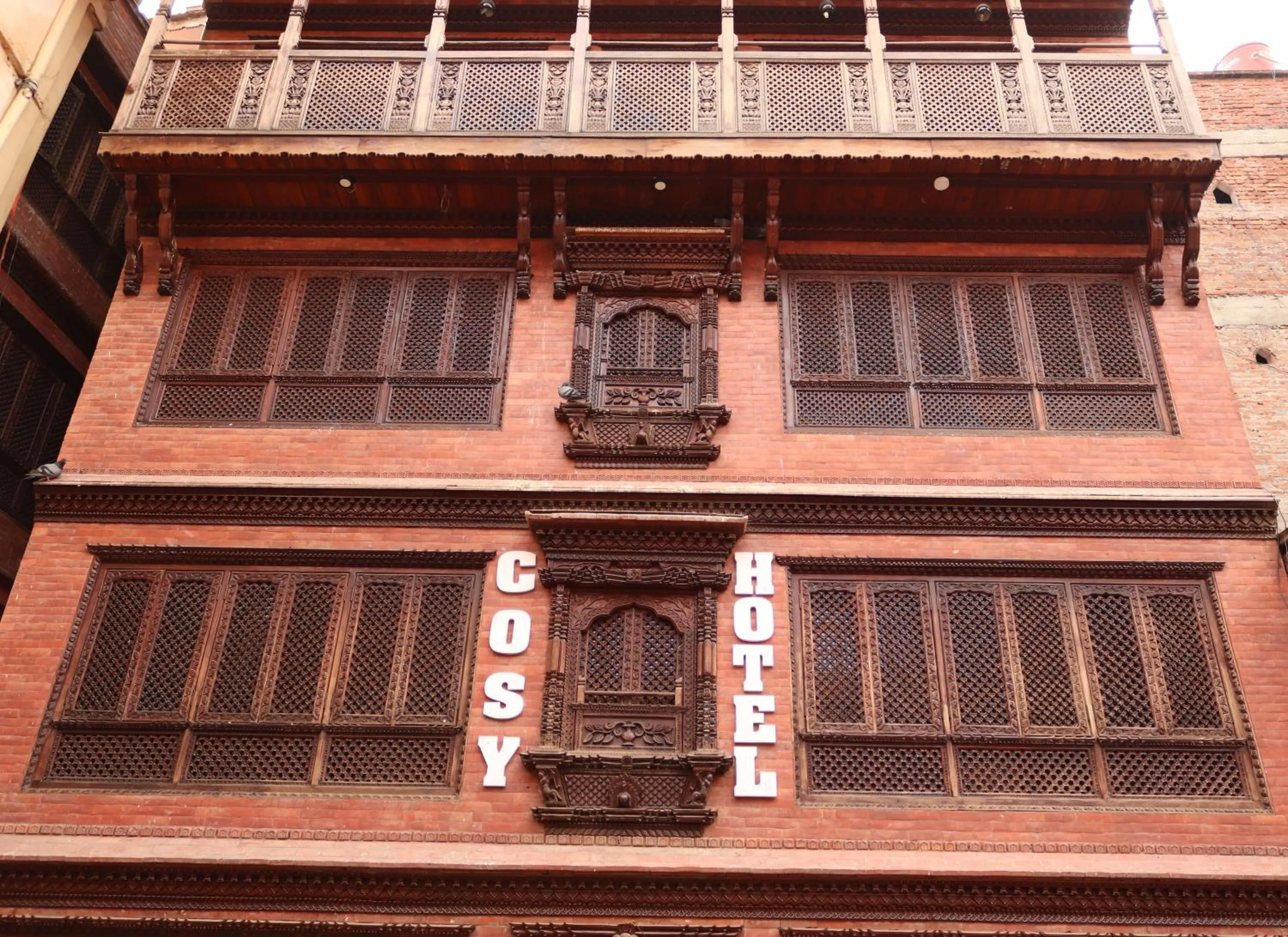 Facade/entrance in Cosy Hotel