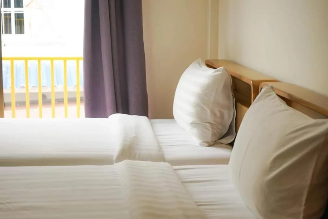 Bedroom, Bed in Sidewalk Boutique Hotel