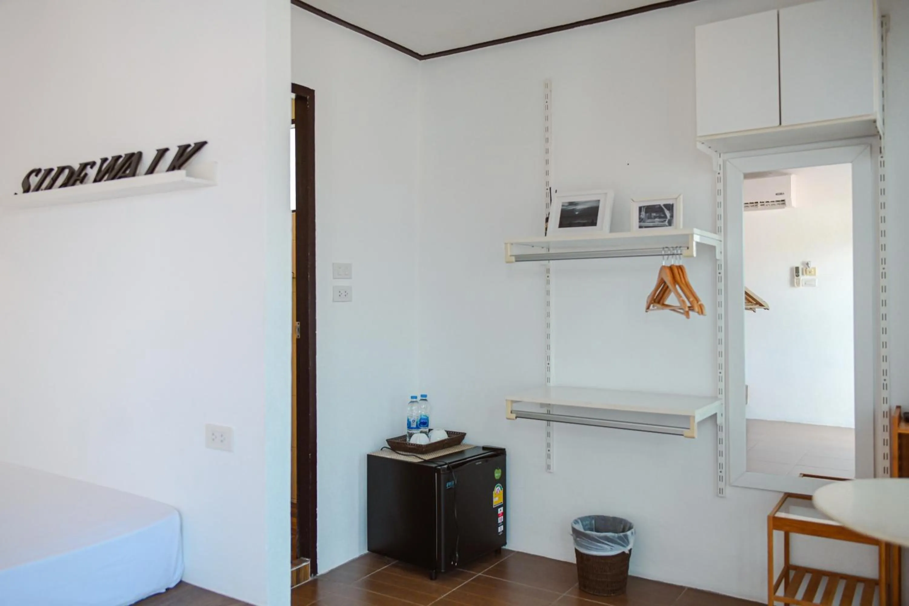 Sidewalk Boutique Hotel