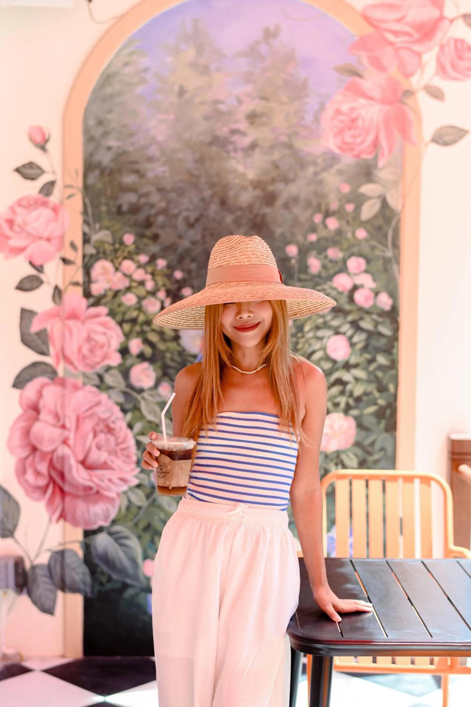 Seating area in Sidewalk Boutique Hotel