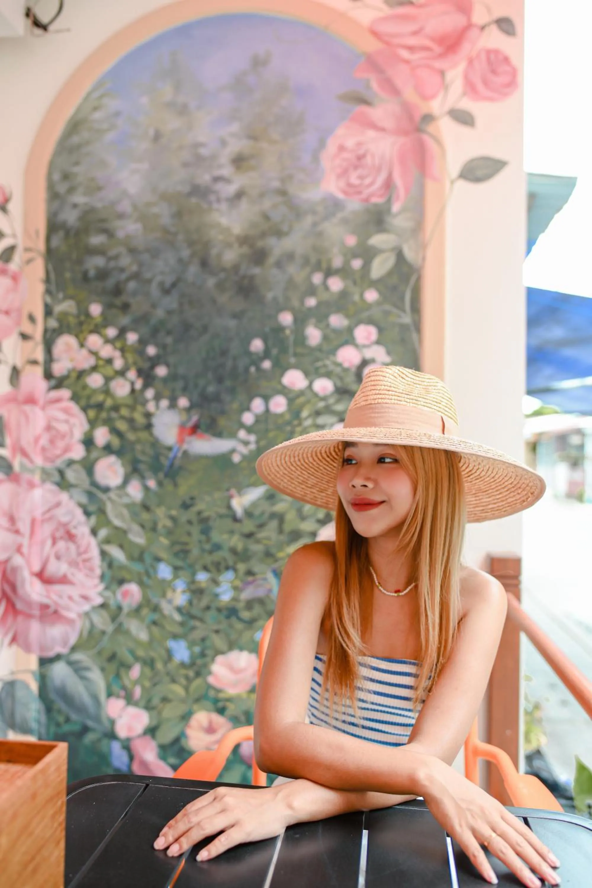 Sidewalk Boutique Hotel