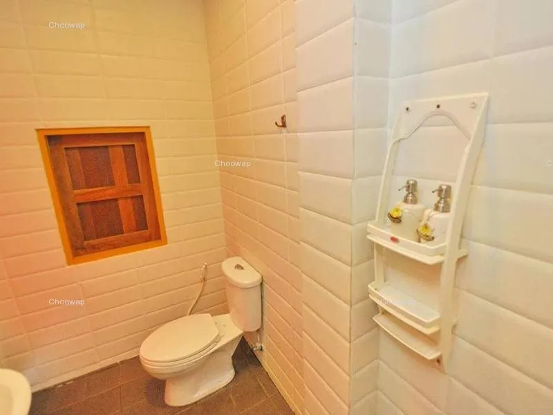 Bathroom in Sidewalk Boutique Hotel