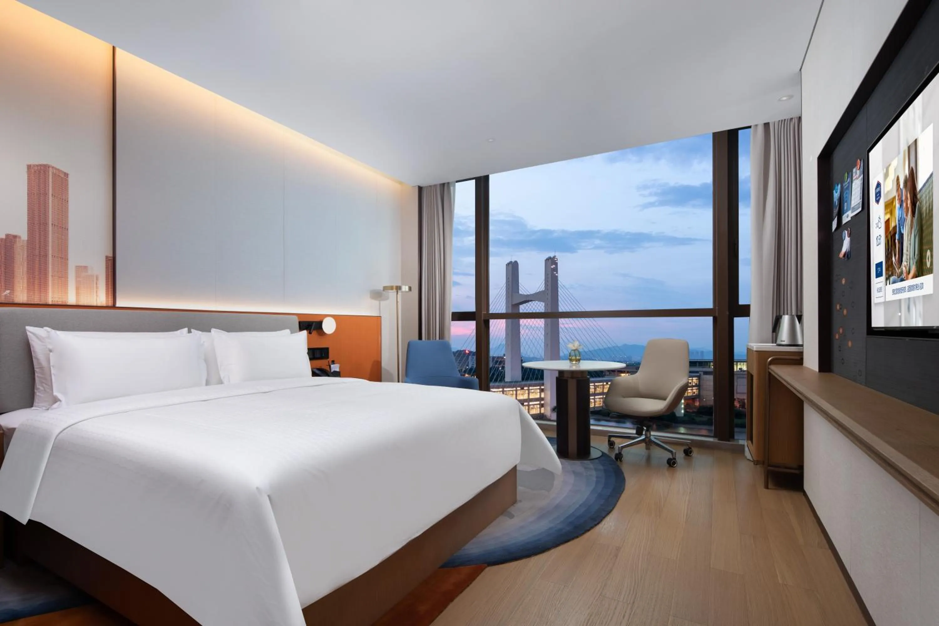 Bed in Hampton by Hilton Shenzhen Futian Port