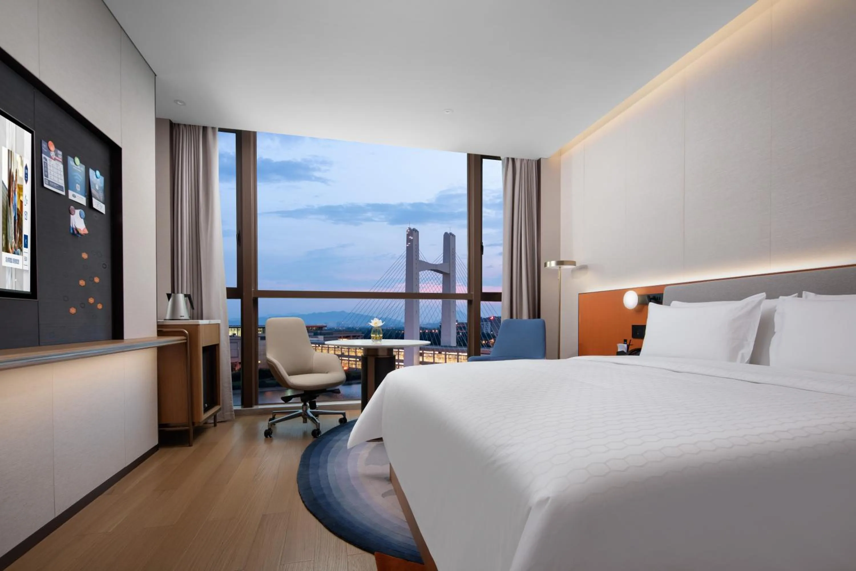 Bed in Hampton by Hilton Shenzhen Futian Port