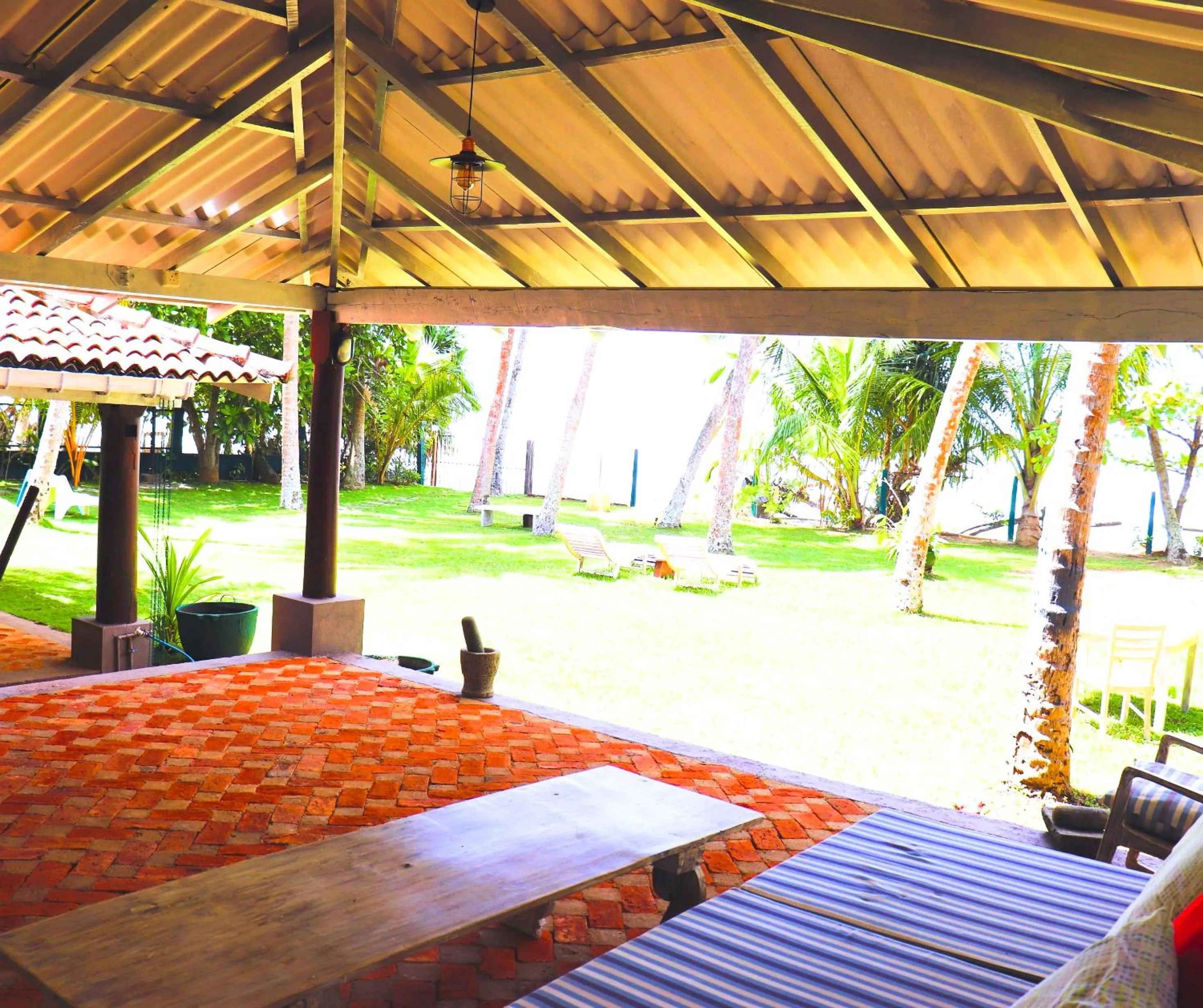 Patio, Bed in Esperanza Beach Mawella