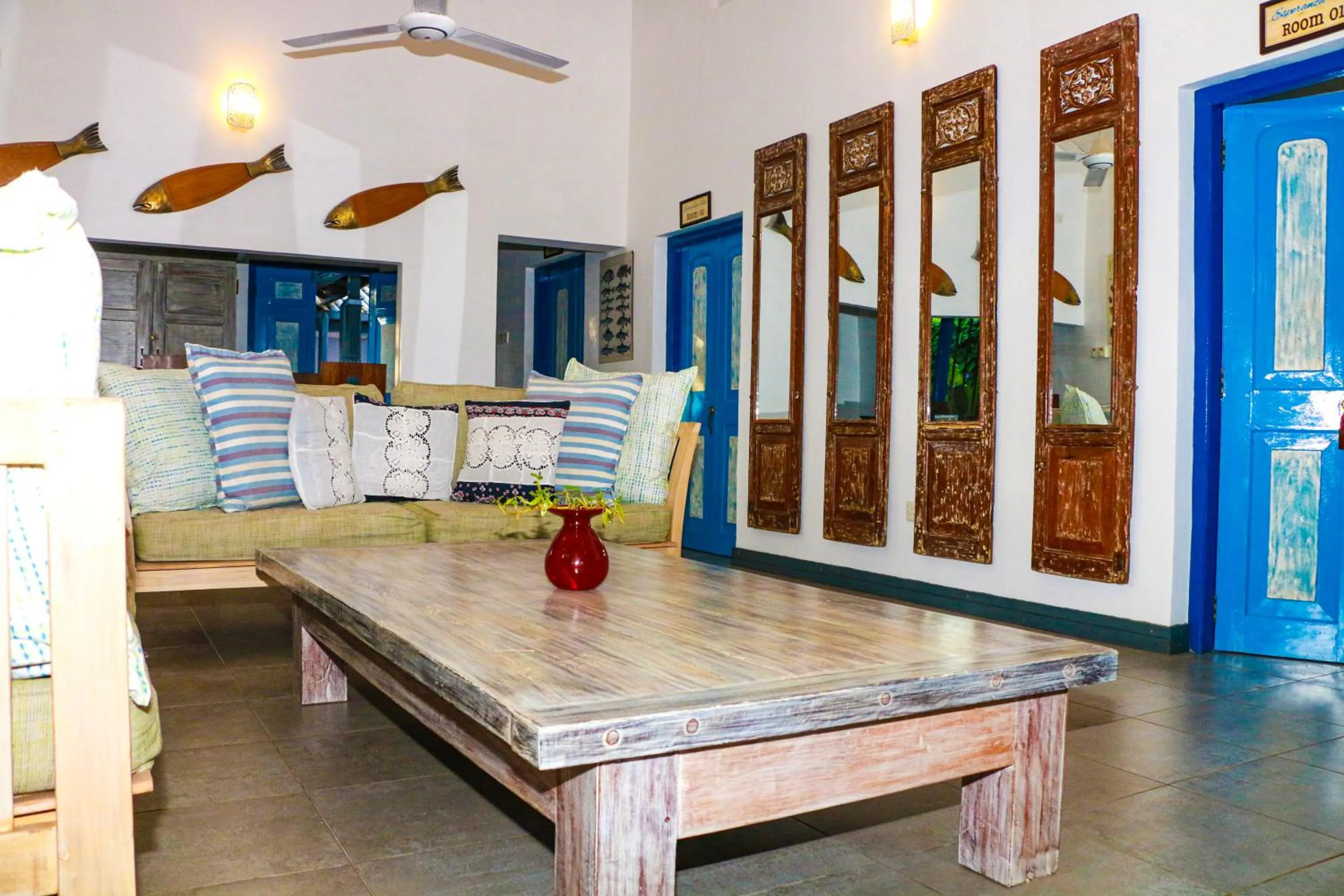 Seating area, Bed in Esperanza Beach Mawella